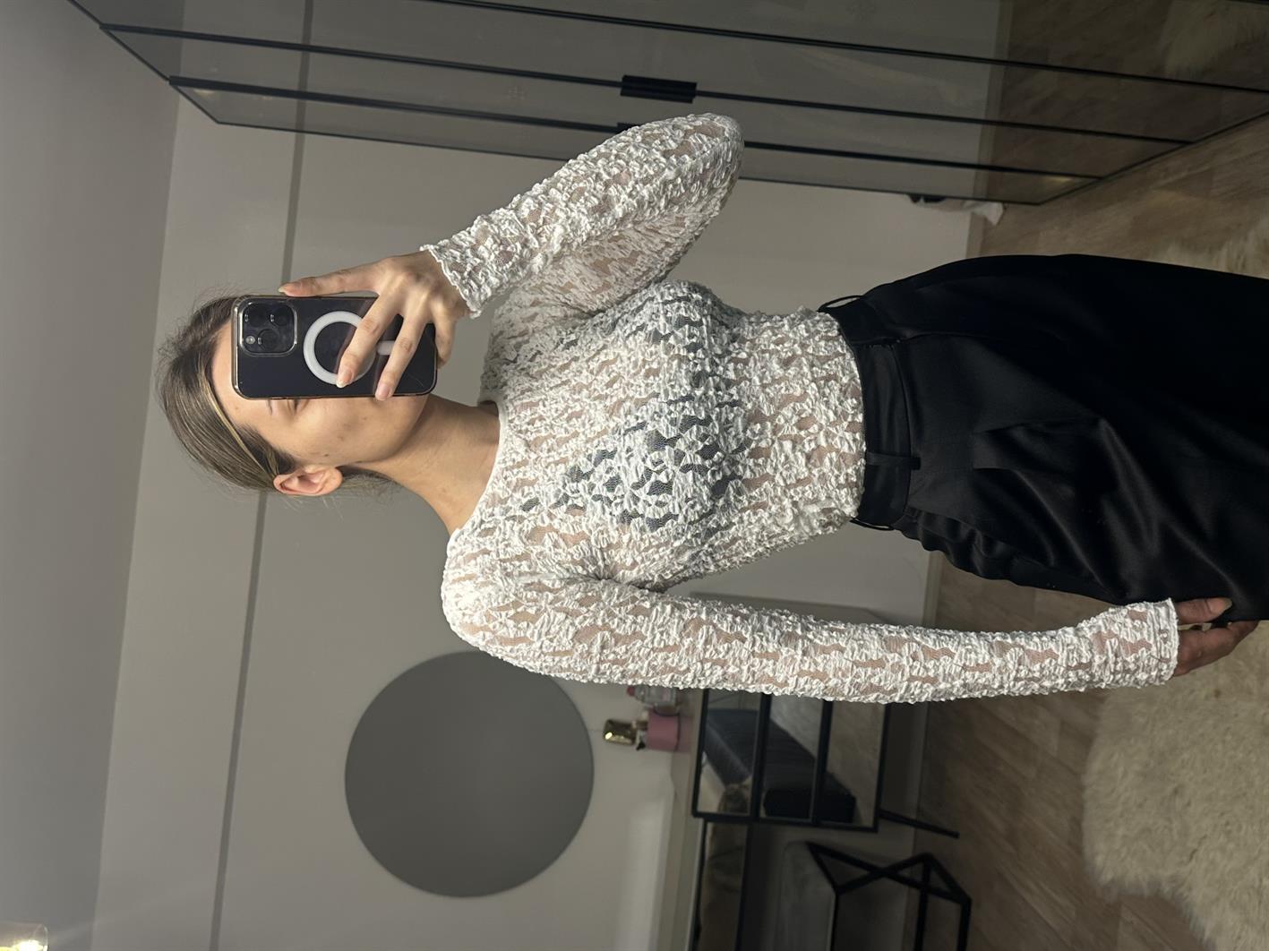 Jessica Beyaz Dantel Bluz