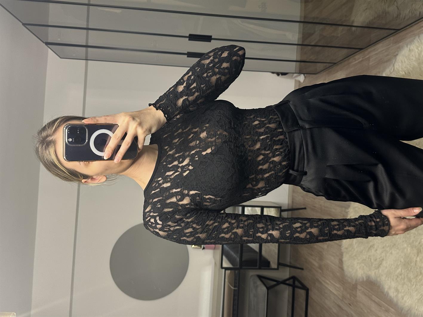 Jessica Siyah Dantel Bluz