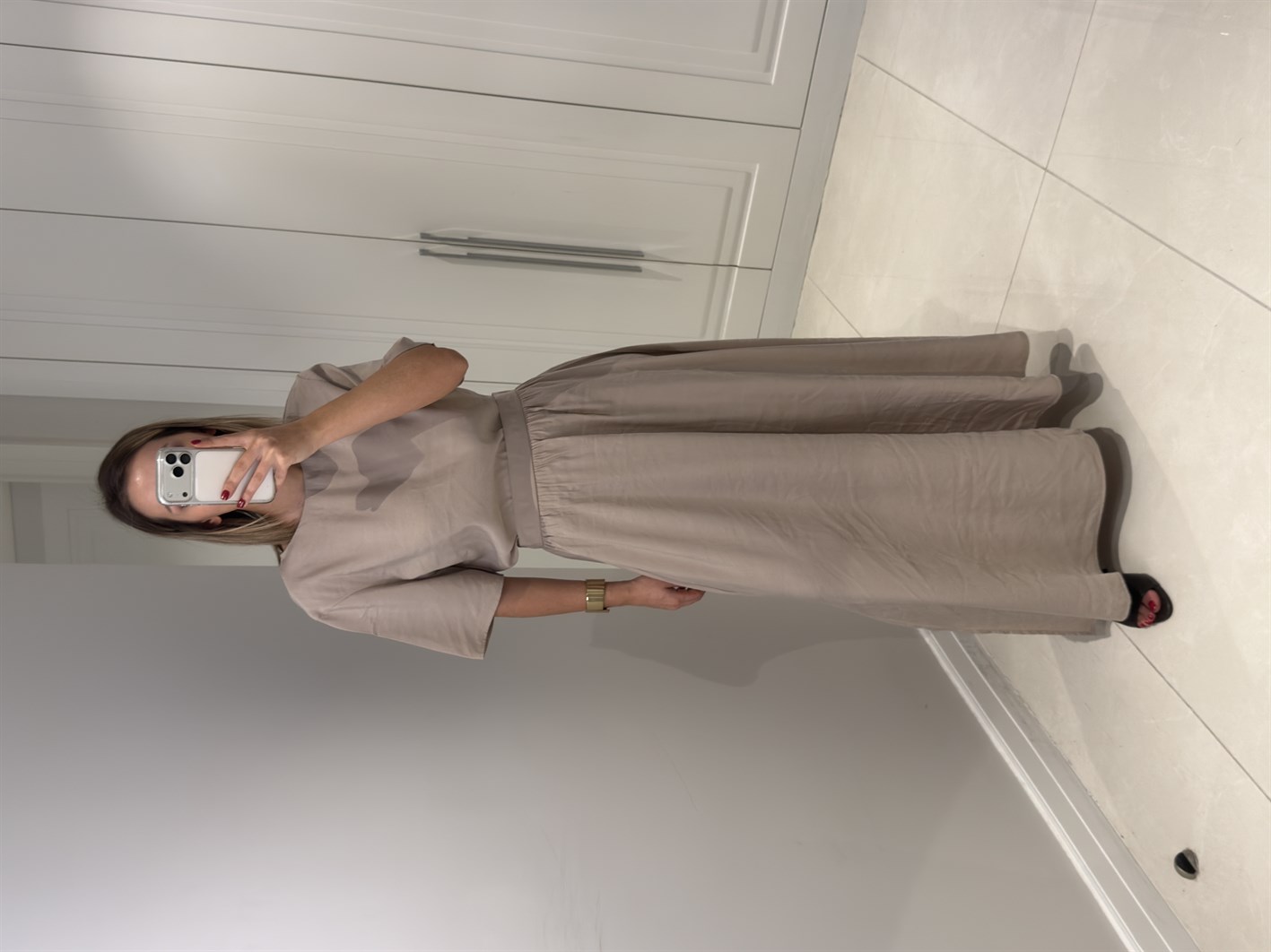 Kaena Yırtmaçlı Uzun Bej Etek