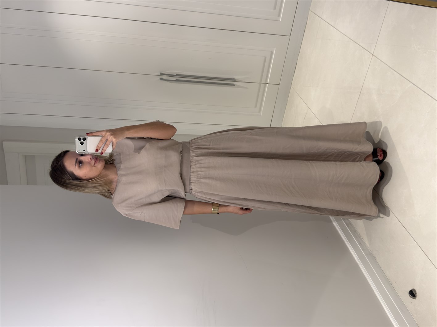 Kaena Yırtmaçlı Uzun Bej Etek