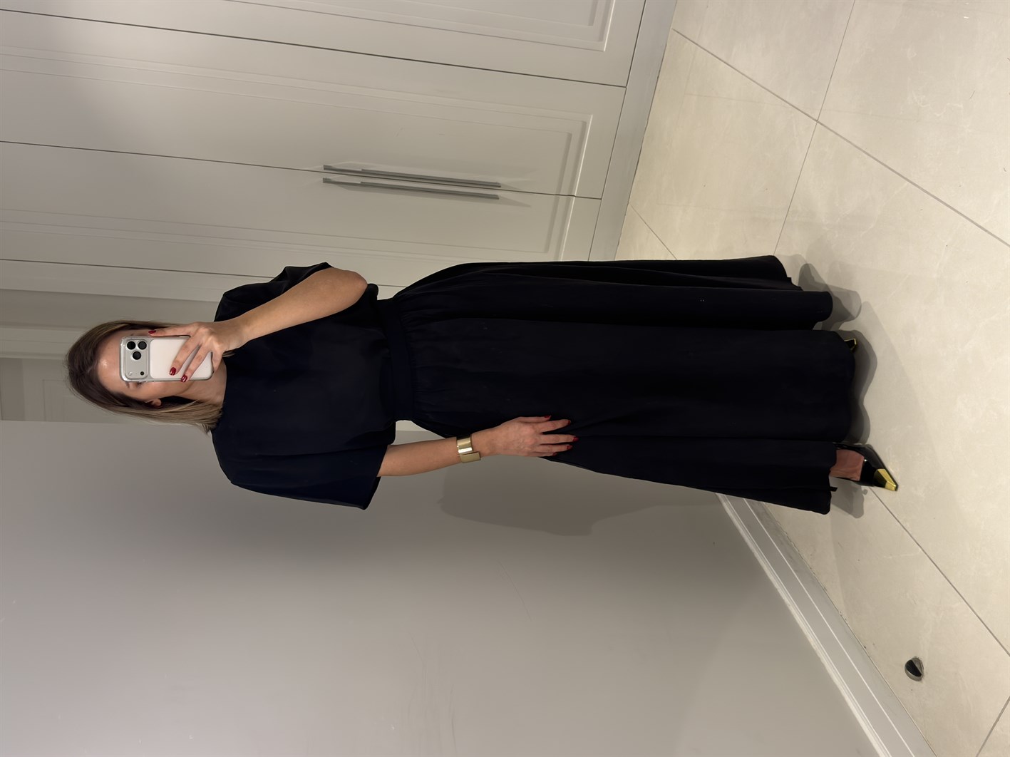 Kaena Yırtmaçlı Uzun Siyah Etek