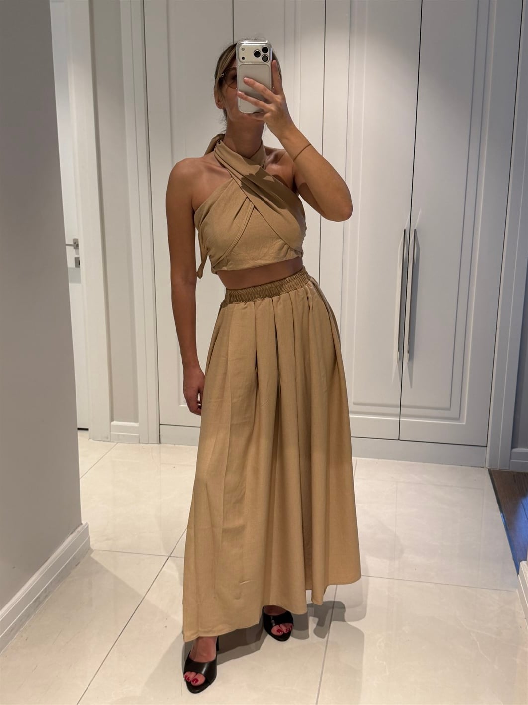 Kahlan Bej Etekli Crop Takım