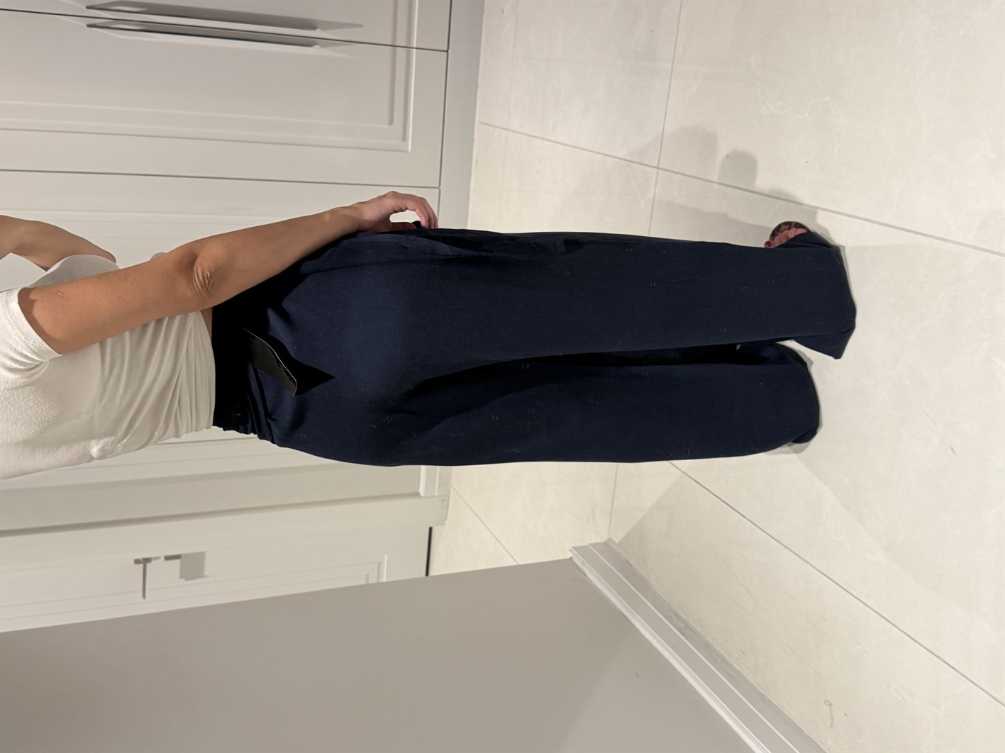 Keira Lacivert Kapaklı Keten Pantolon