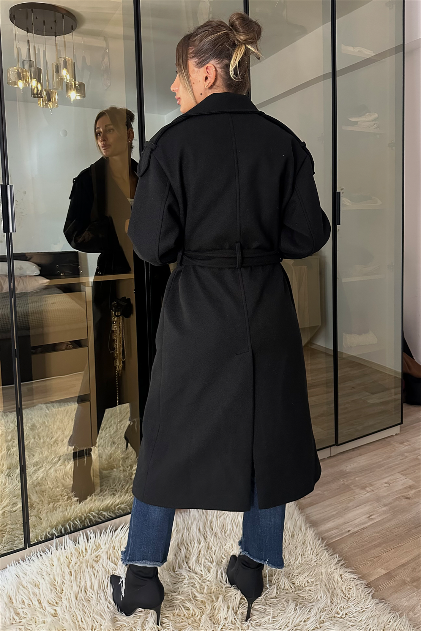 Laura Siyah Kuşaklı Kaşe Kaban