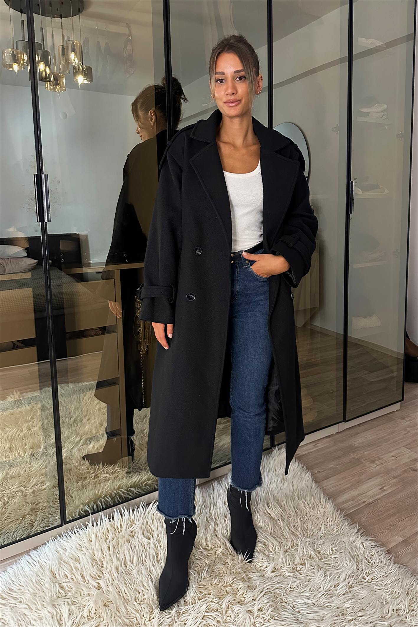 Laura Siyah Kuşaklı Kaşe Kaban