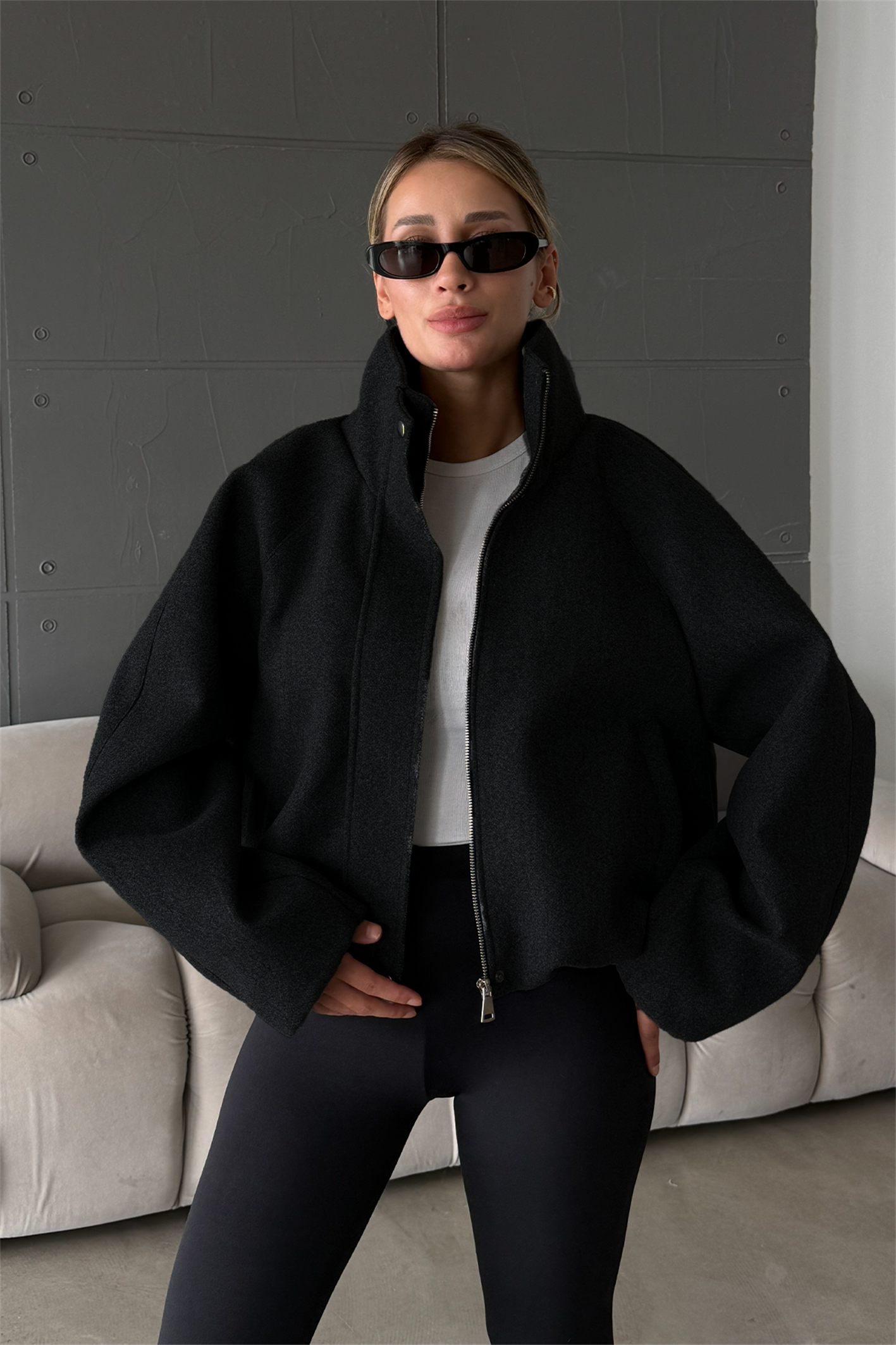 Lucie Siyah Dik Yaka Oversize Kaşe Kaban
