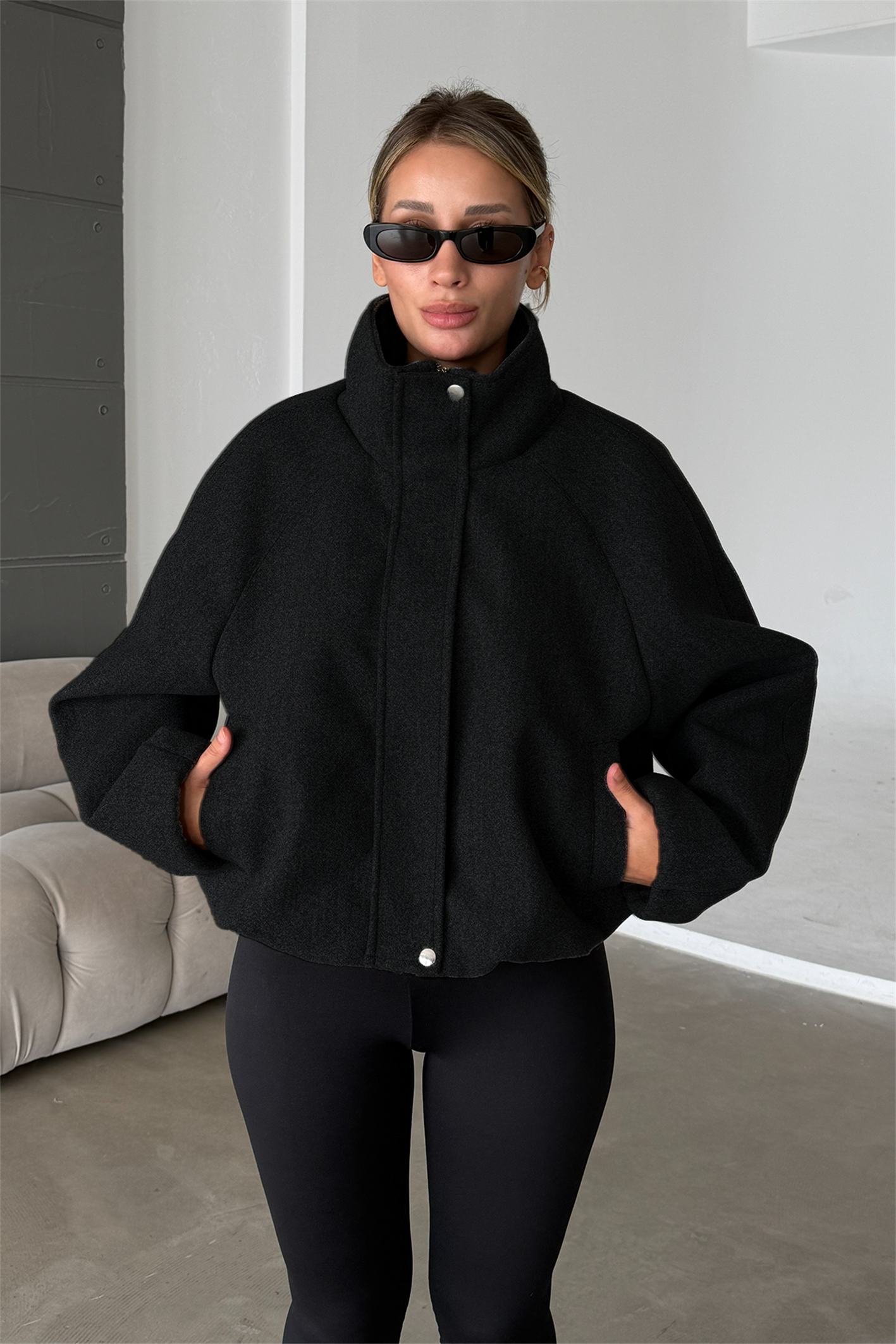 Lucie Siyah Dik Yaka Oversize Kaşe Kaban