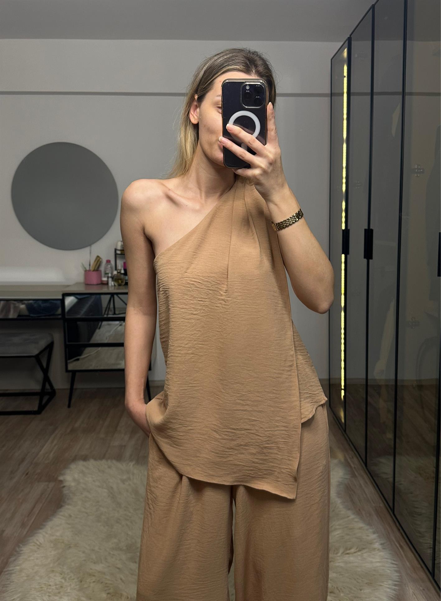 Monica Vizon Tek Omuz Bluz Pantolon Takım