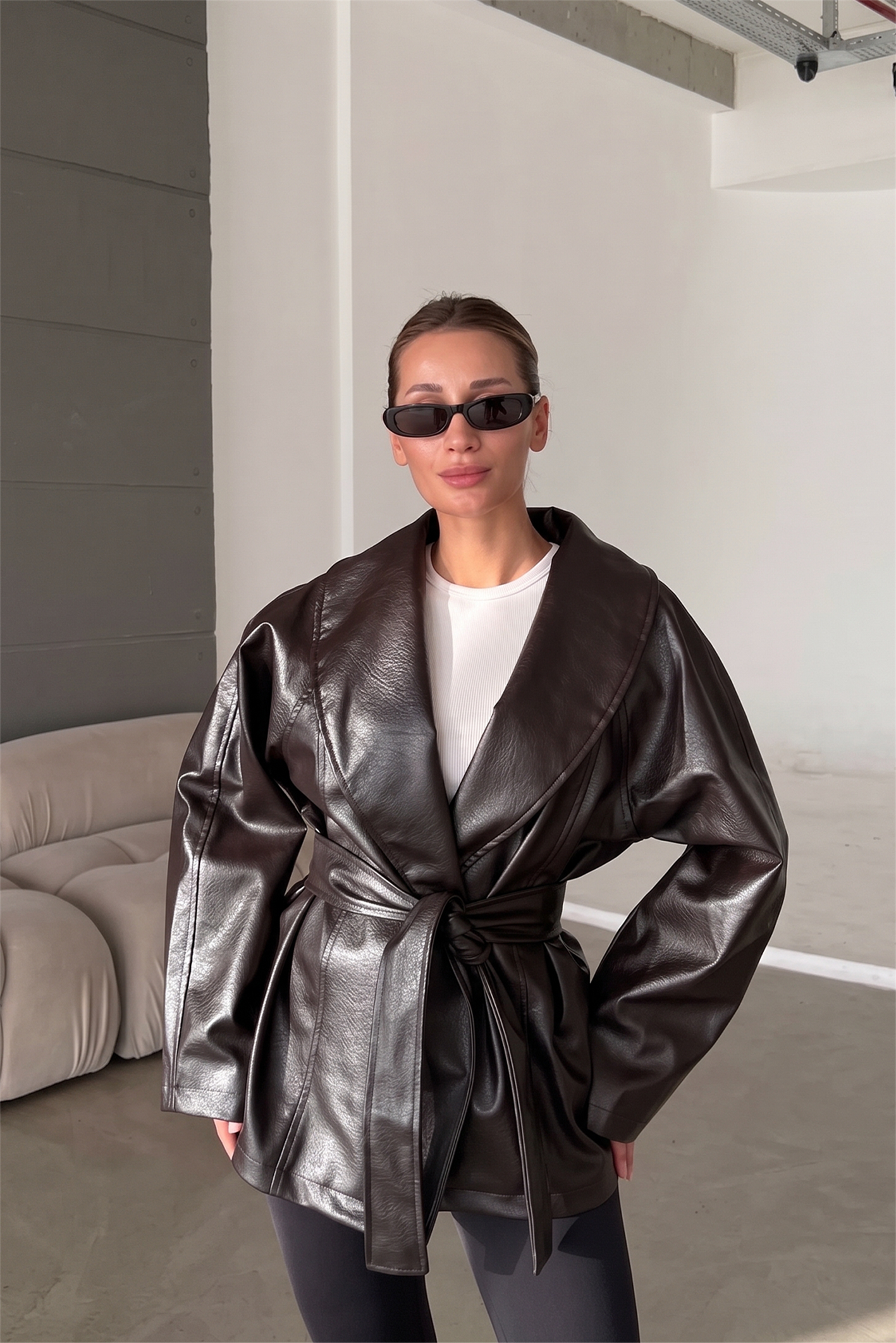 Nathalie Acı Kahve Kuşaklı Oversize Deri Ceket