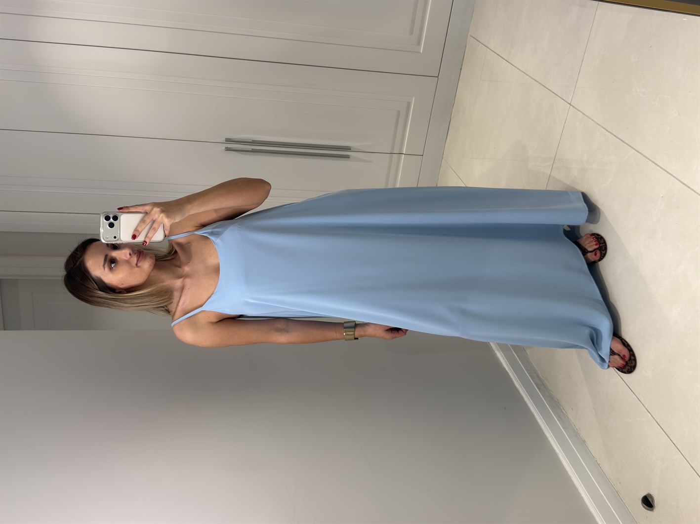 Noura Bebe Mavisi Askılı Elbise