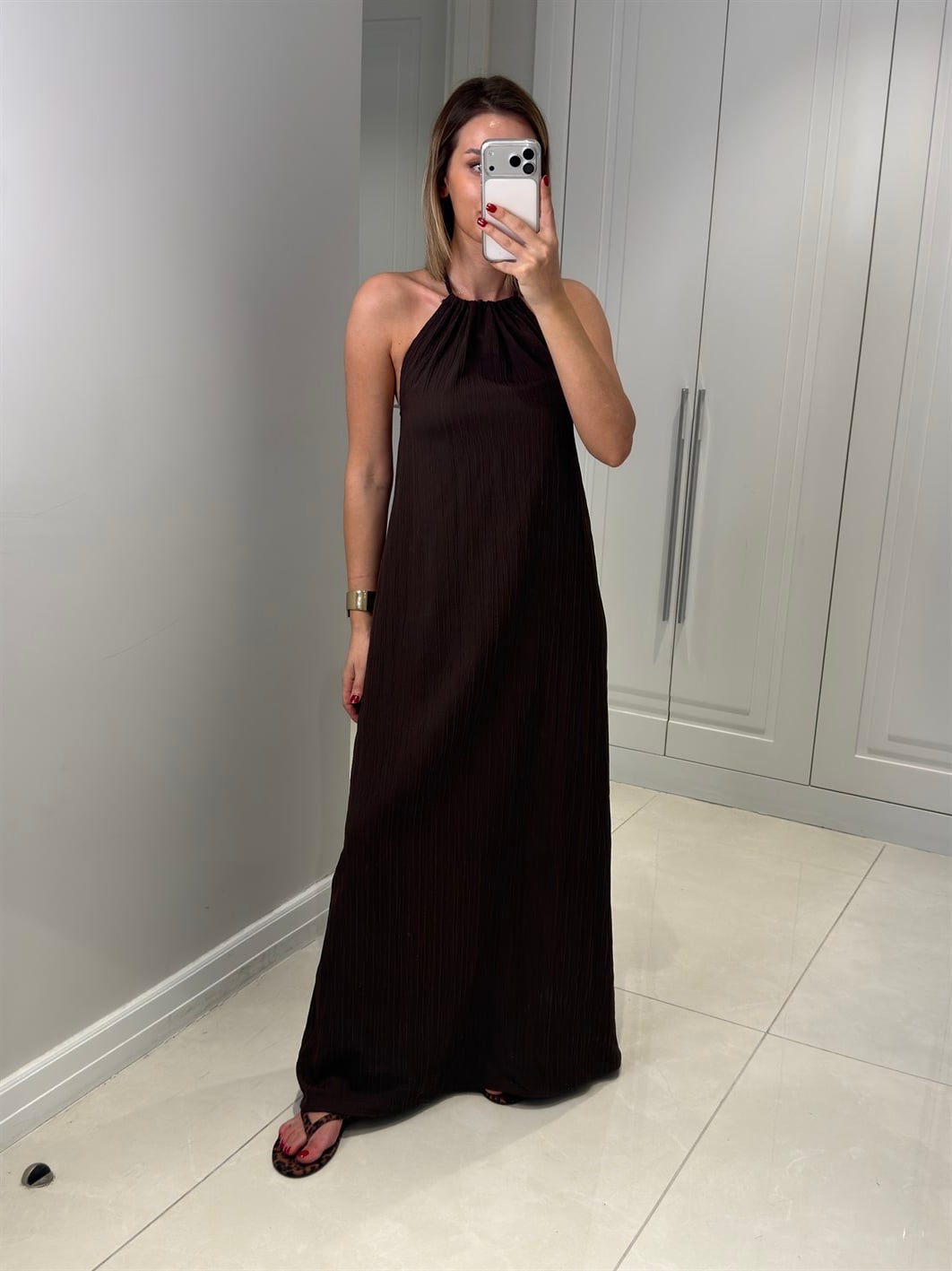 Oleanna Acı Kahve Boyundan Bağlamalı Elbise