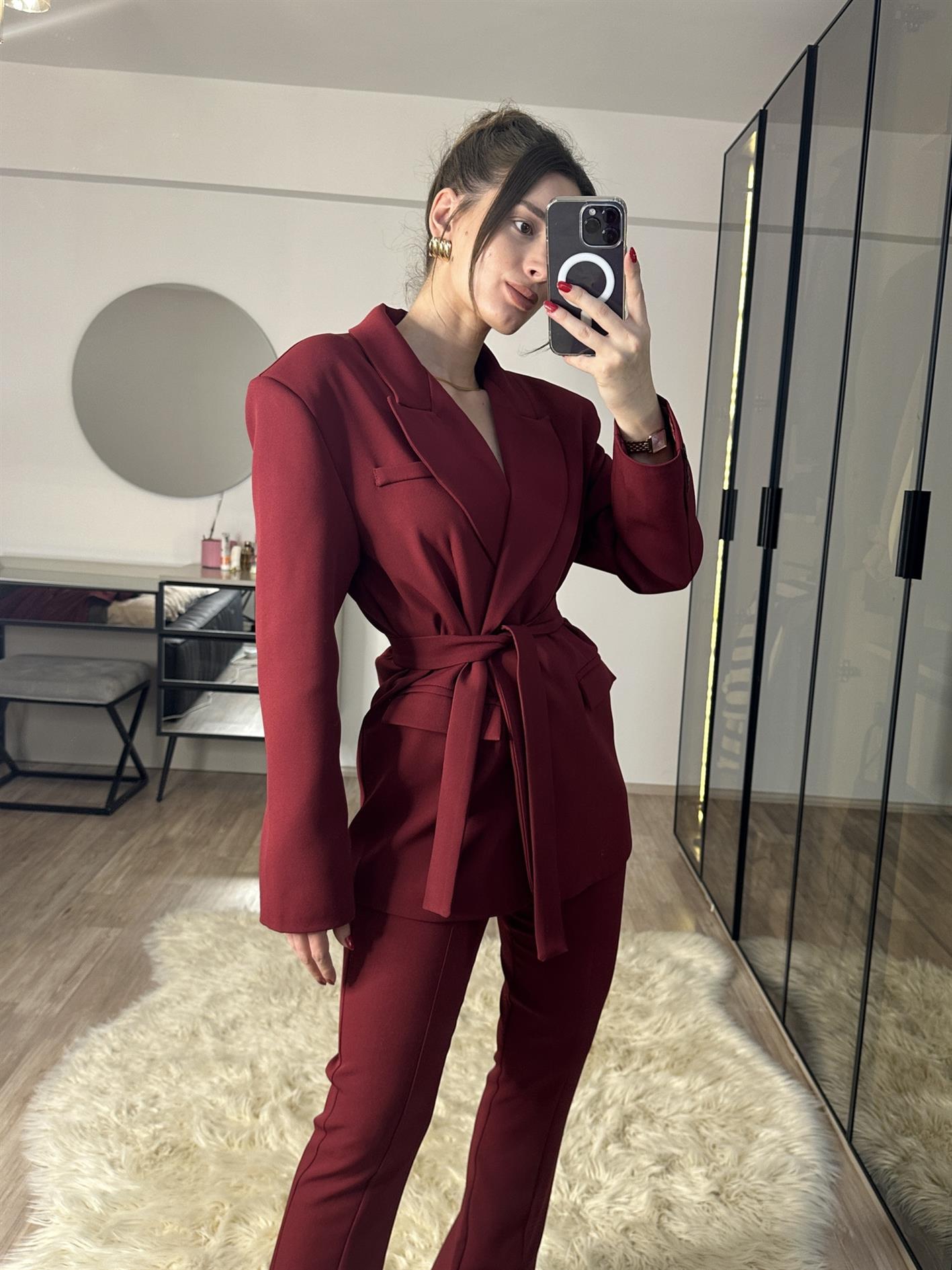 Olivia Bordo Bağlama Detaylı Tasarım Takım