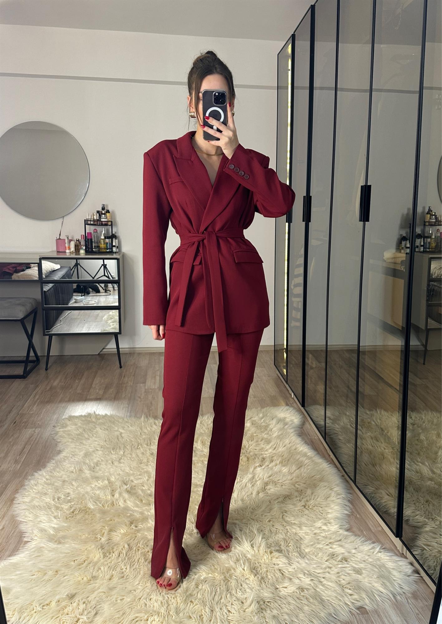 Olivia Bordo Bağlama Detaylı Tasarım Takım