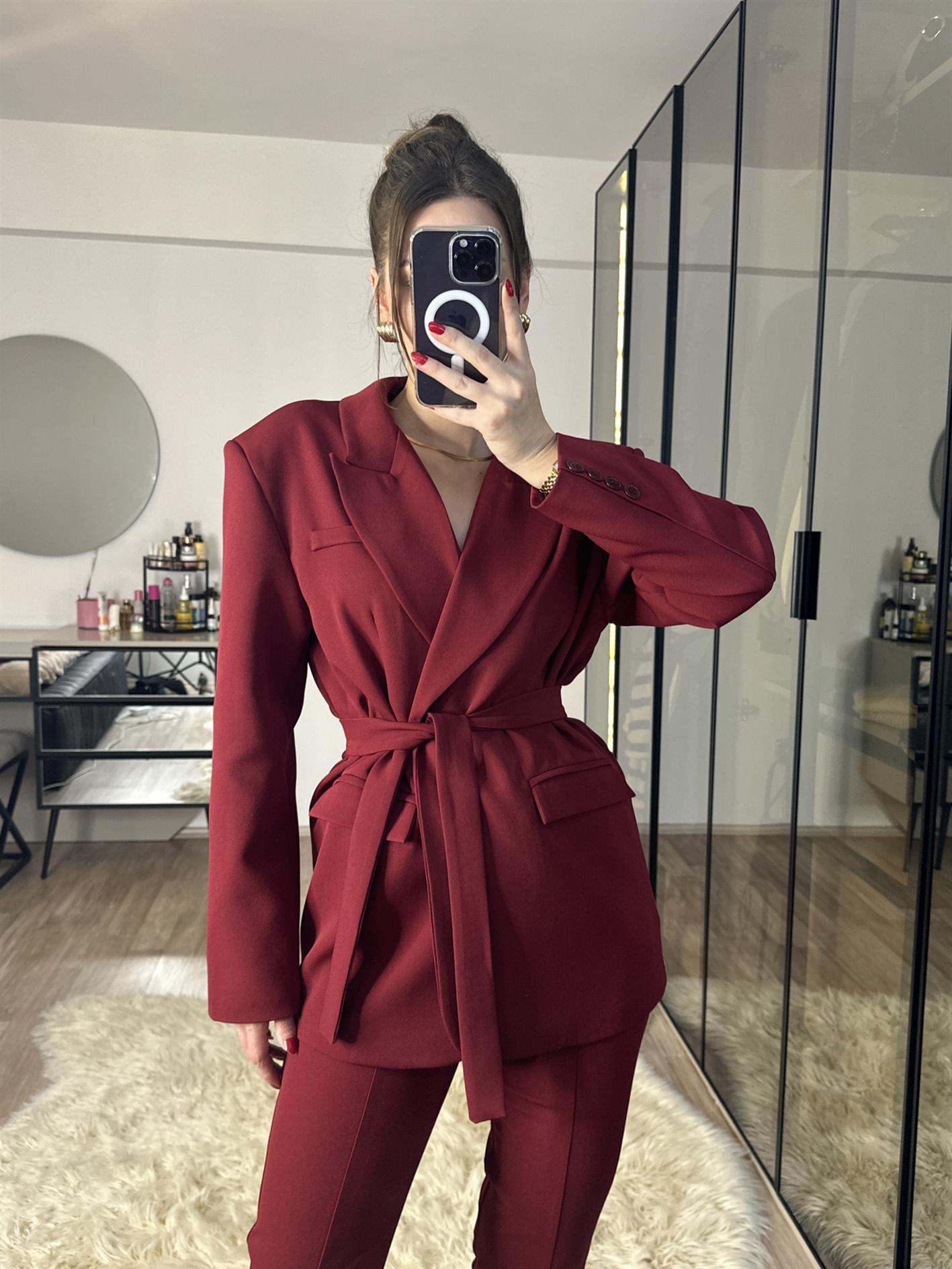 Olivia Bordo Bağlama Detaylı Tasarım Takım