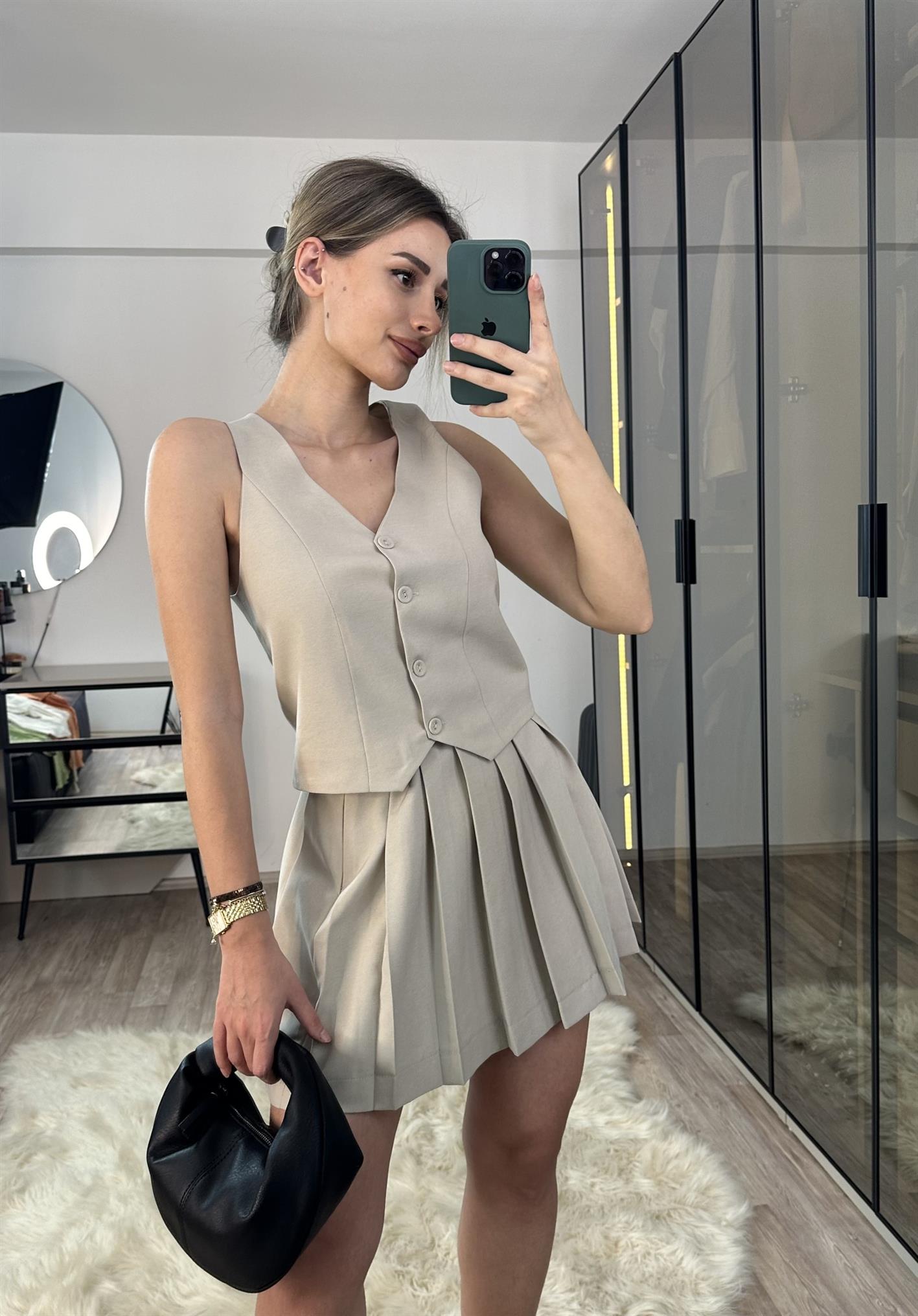 Pie Bej Pileli Etek ve Yelek Takım