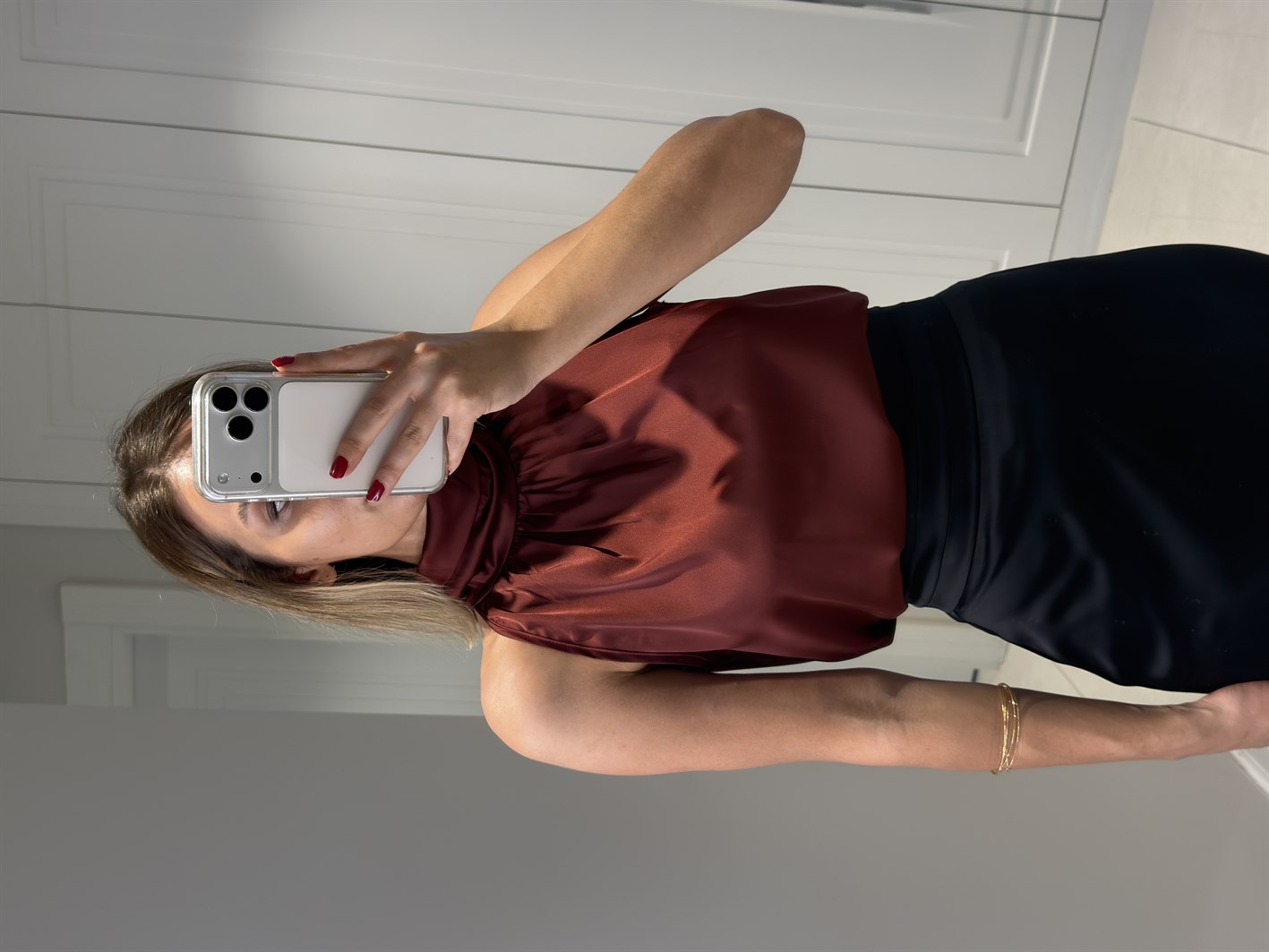 Riva Bordo Boğazlı Kolsuz Bluz