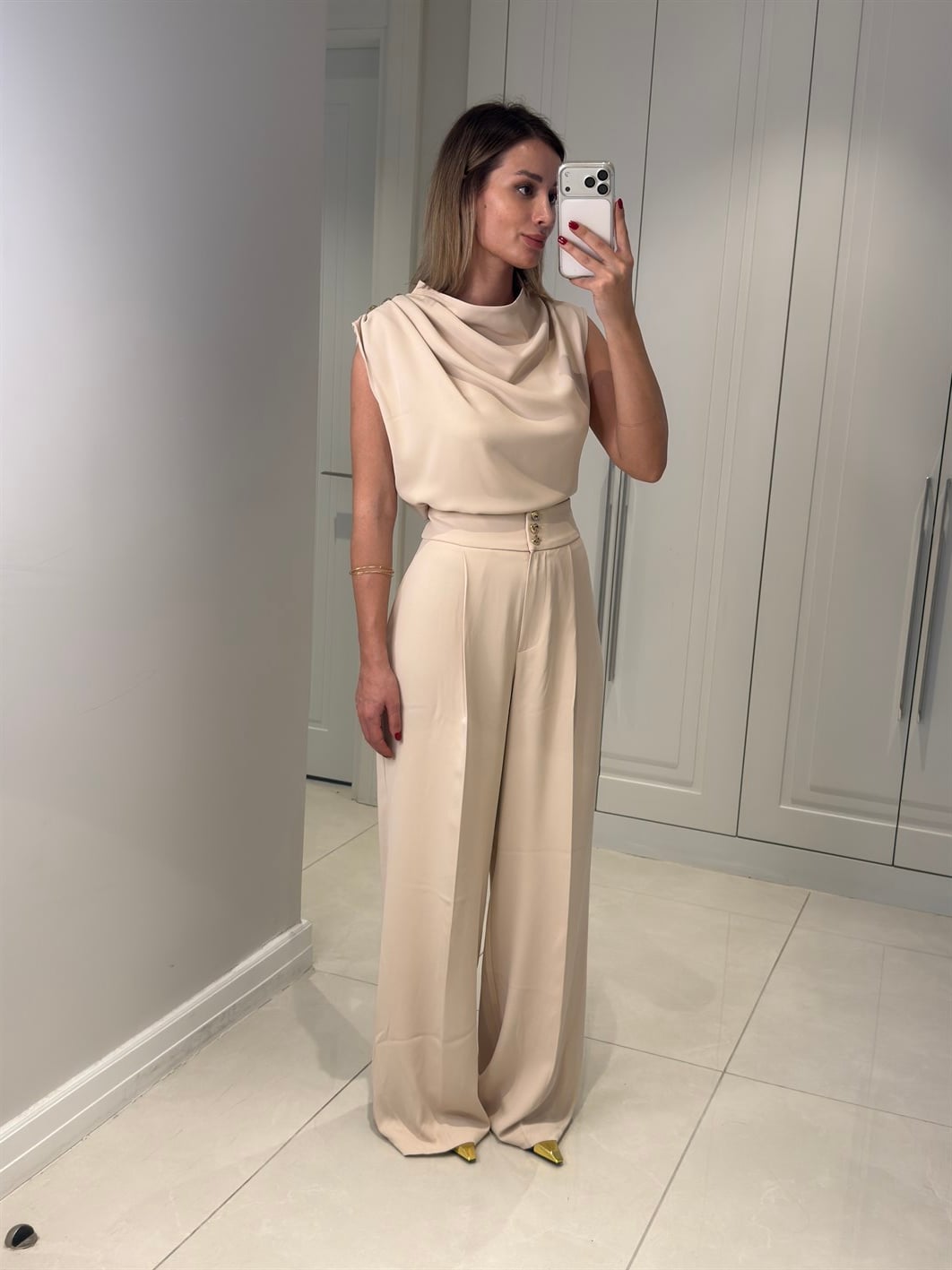 Talia Bej Düğme Detaylı Pantolon Bluz Takım