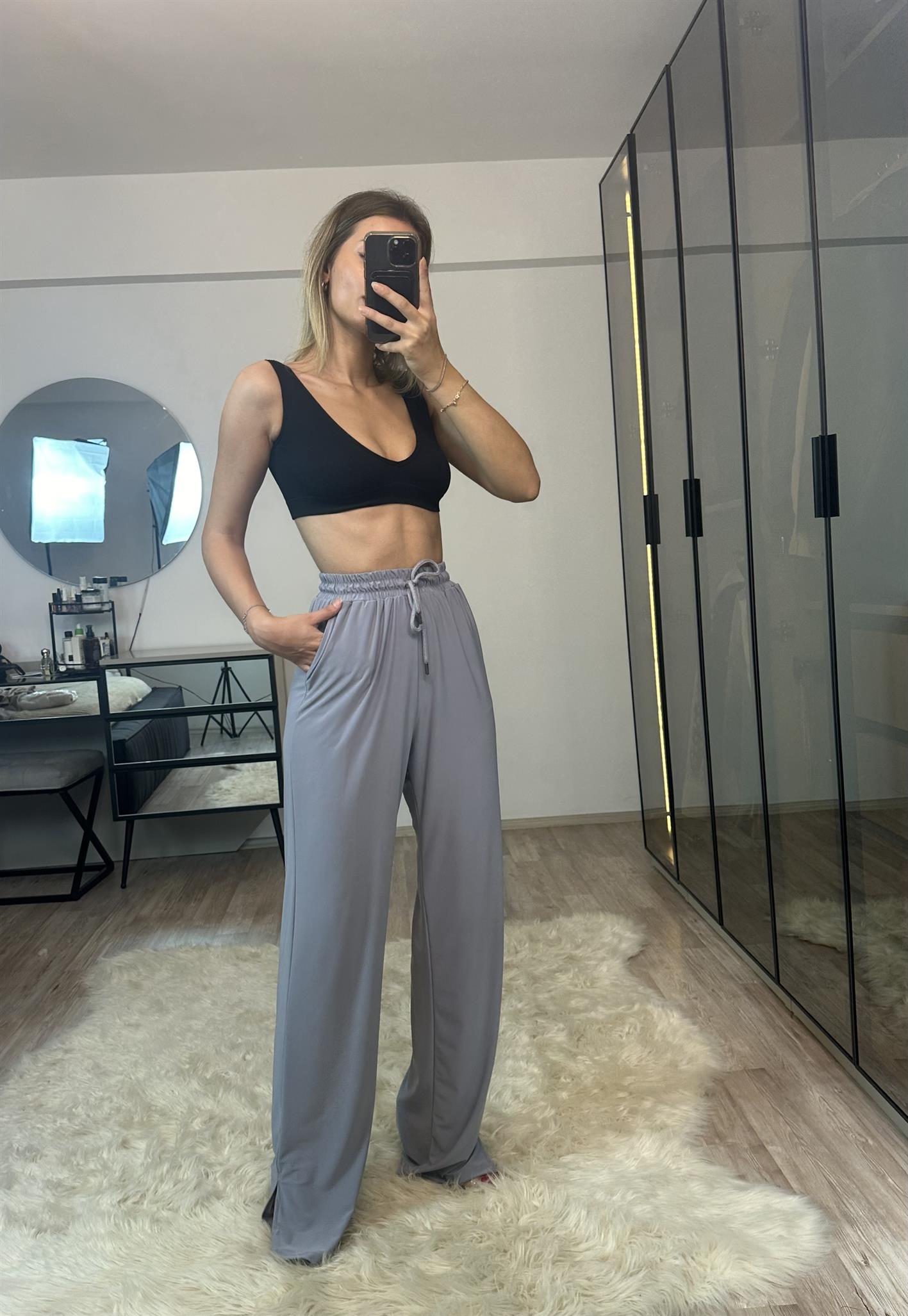 Tokyo Gri Yırtmaçlı Yüksek Bel Pantolon