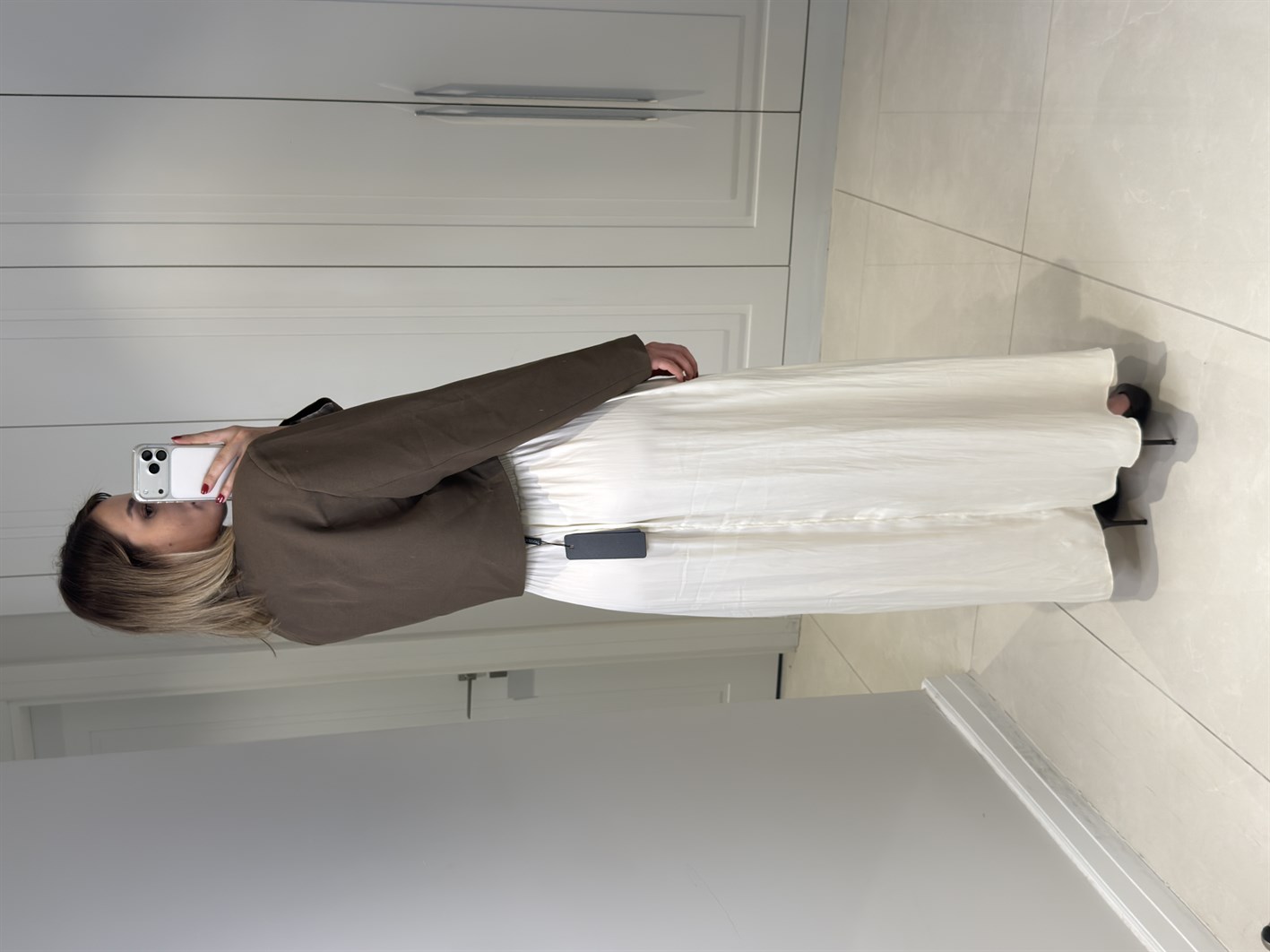 Tosca Ekru Saten Etek