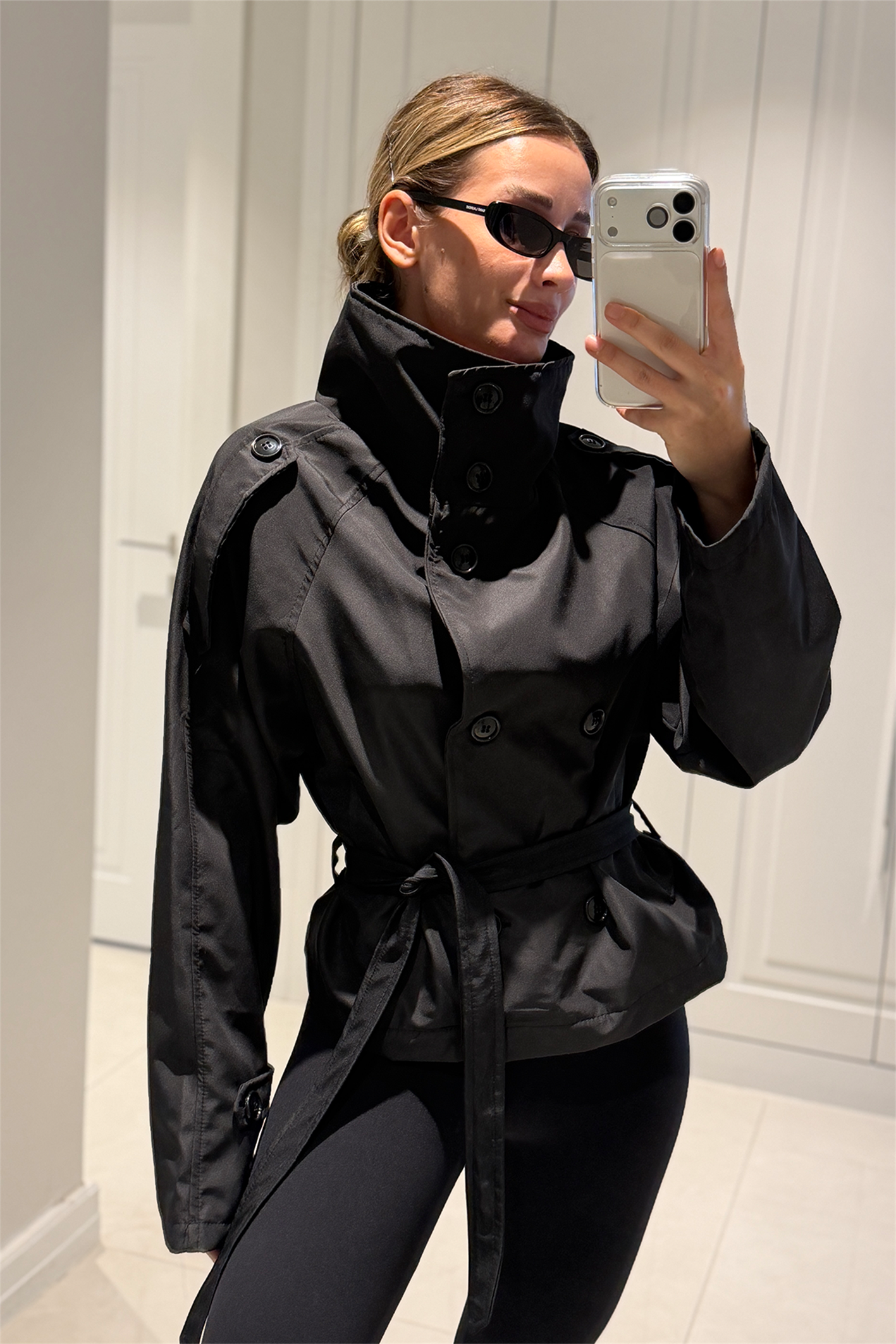 Valery Siyah Dik Yaka Trençkot