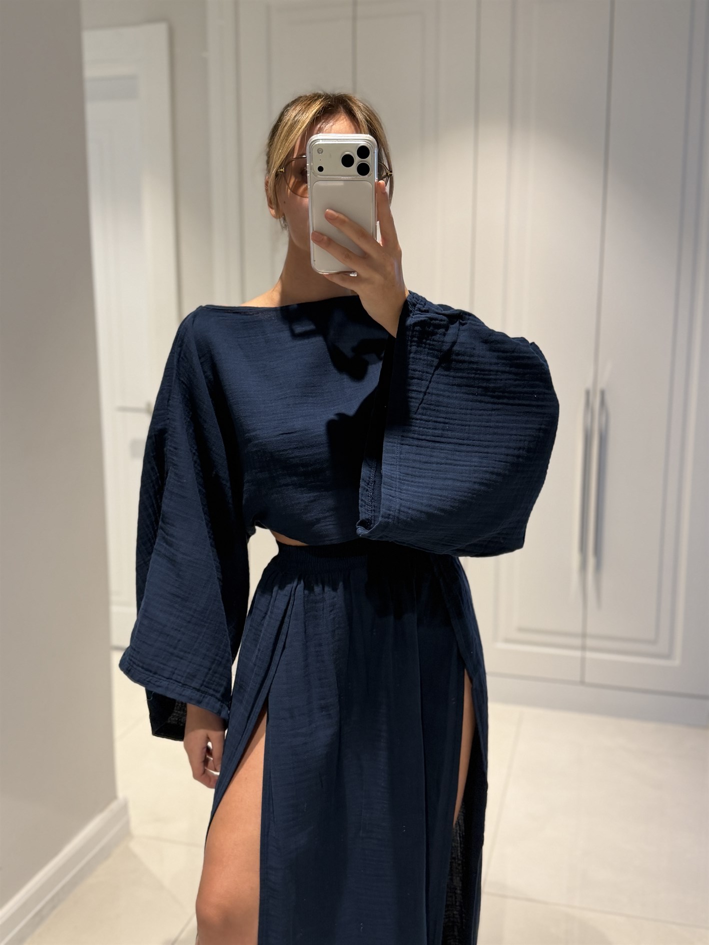 Violet Lacivert Müslin Kumaş Çift Yırtmaçlı Etek Crop Takım