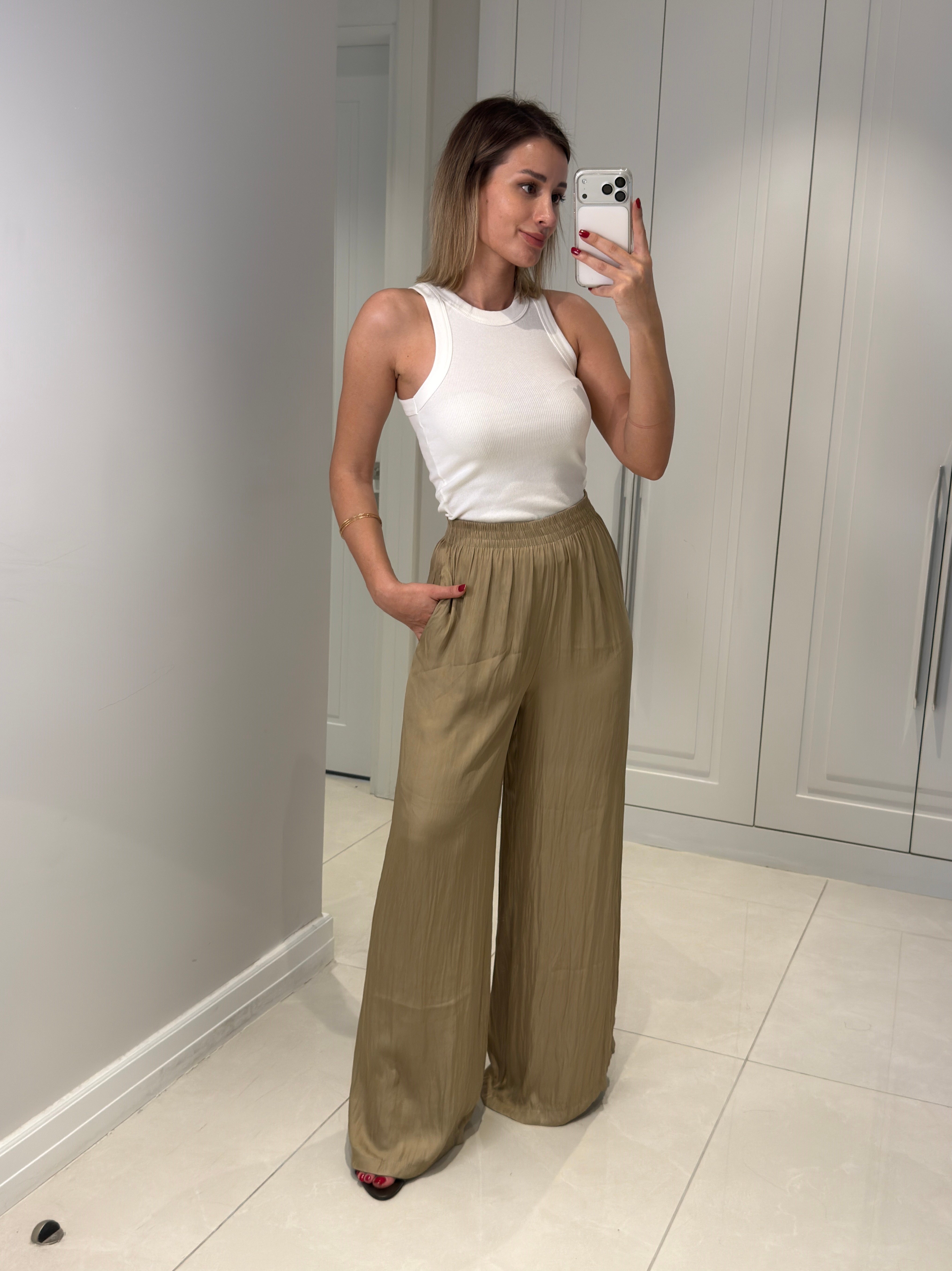 Hadley Vizon Kırışık Görünümlü İpek Saten Pantolon