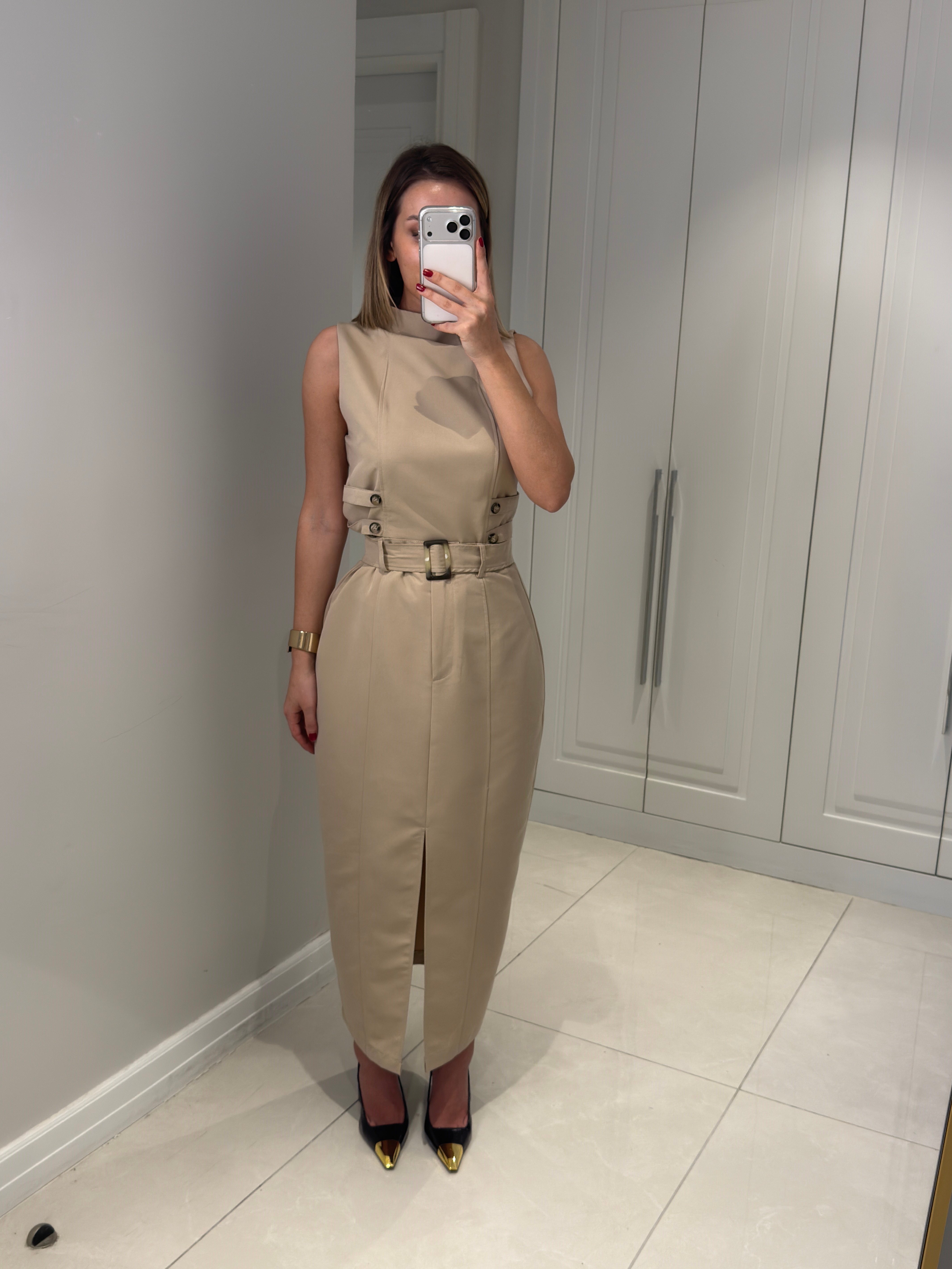 Jessi-Bej Düğme Detaylı Yırtmaçlı Etek Bluz Takım