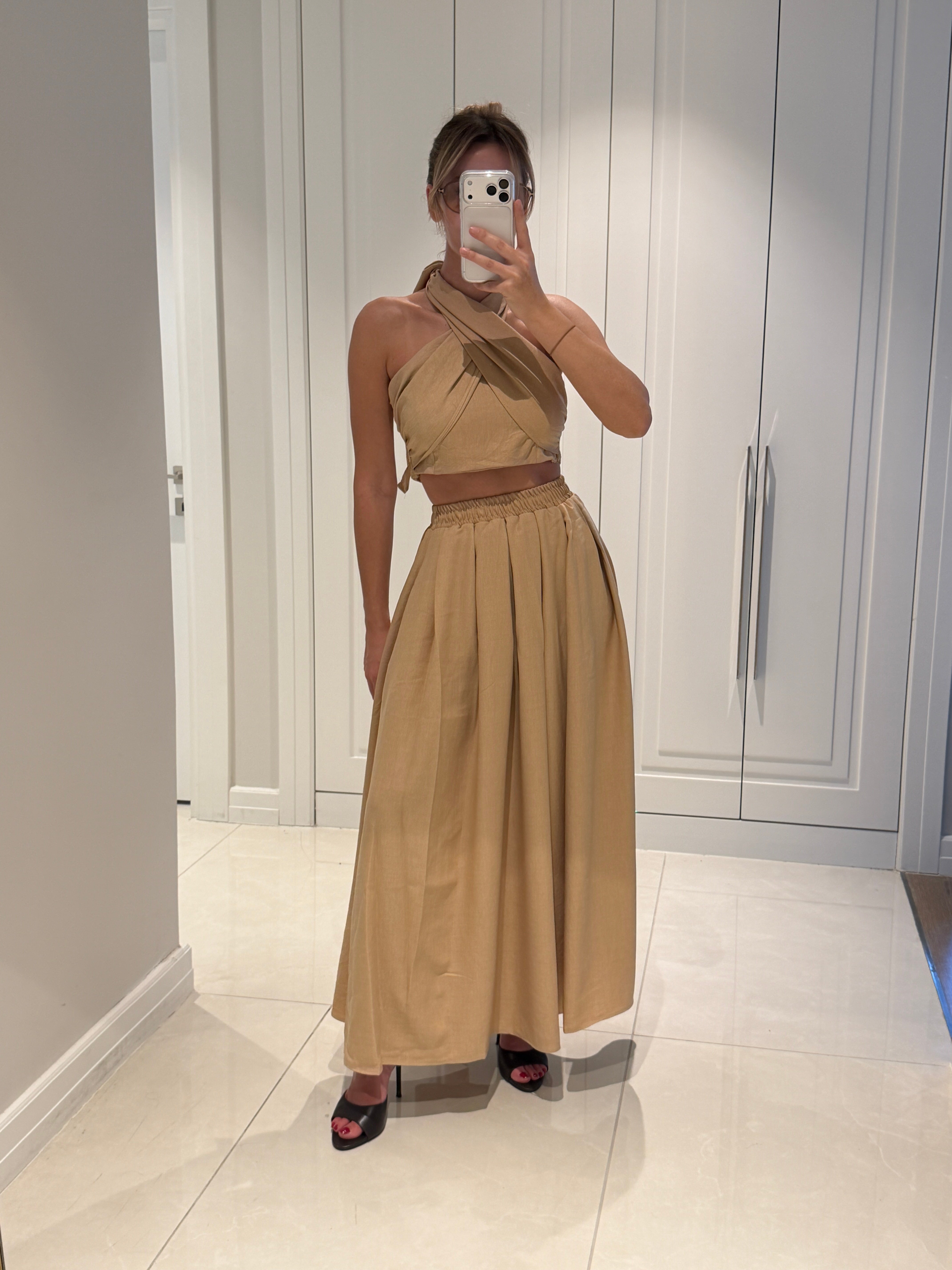 Kahlan Bej Etekli Crop Takım