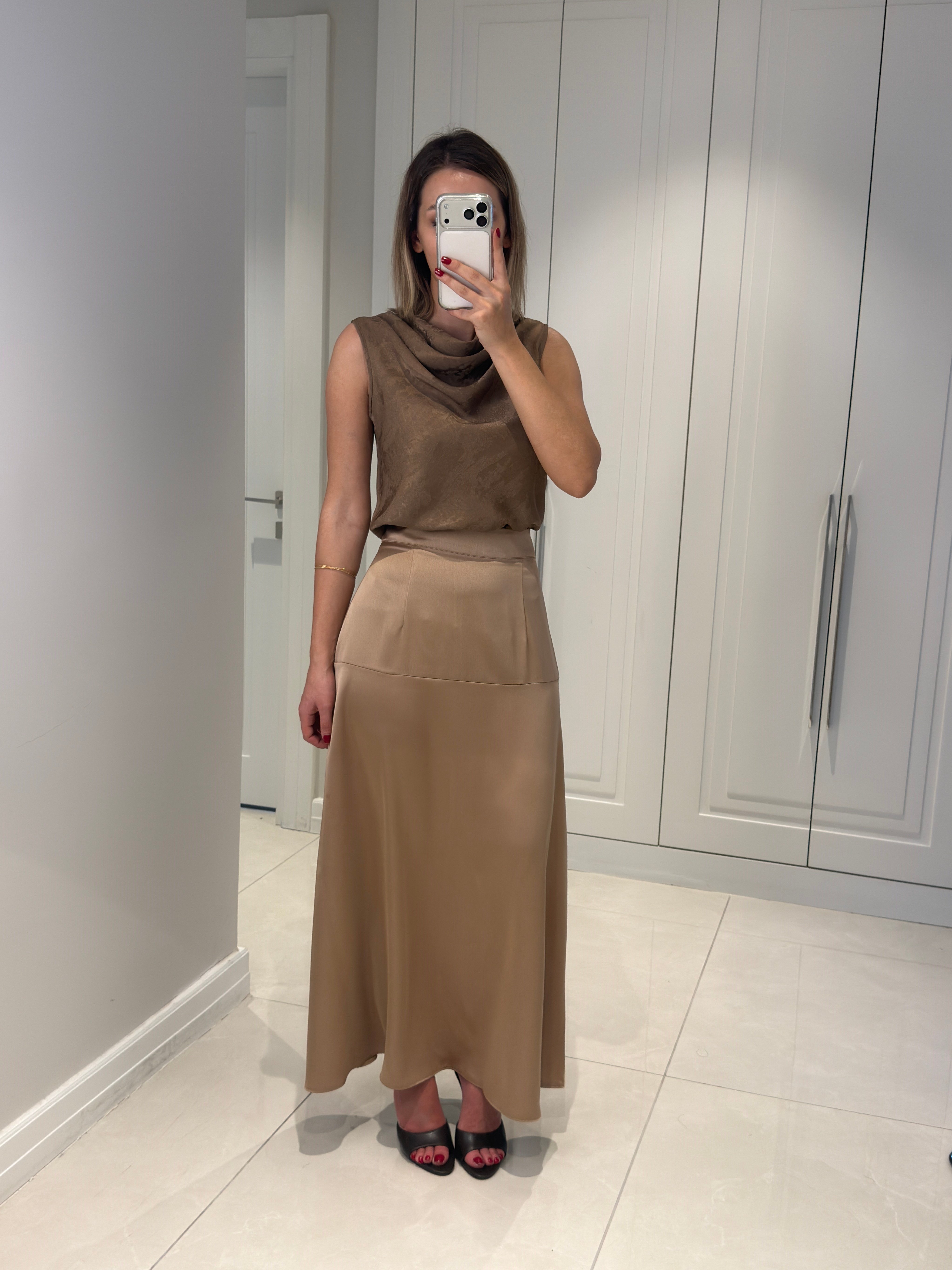 Kylea Bej Yüksek Bel Saten Etek