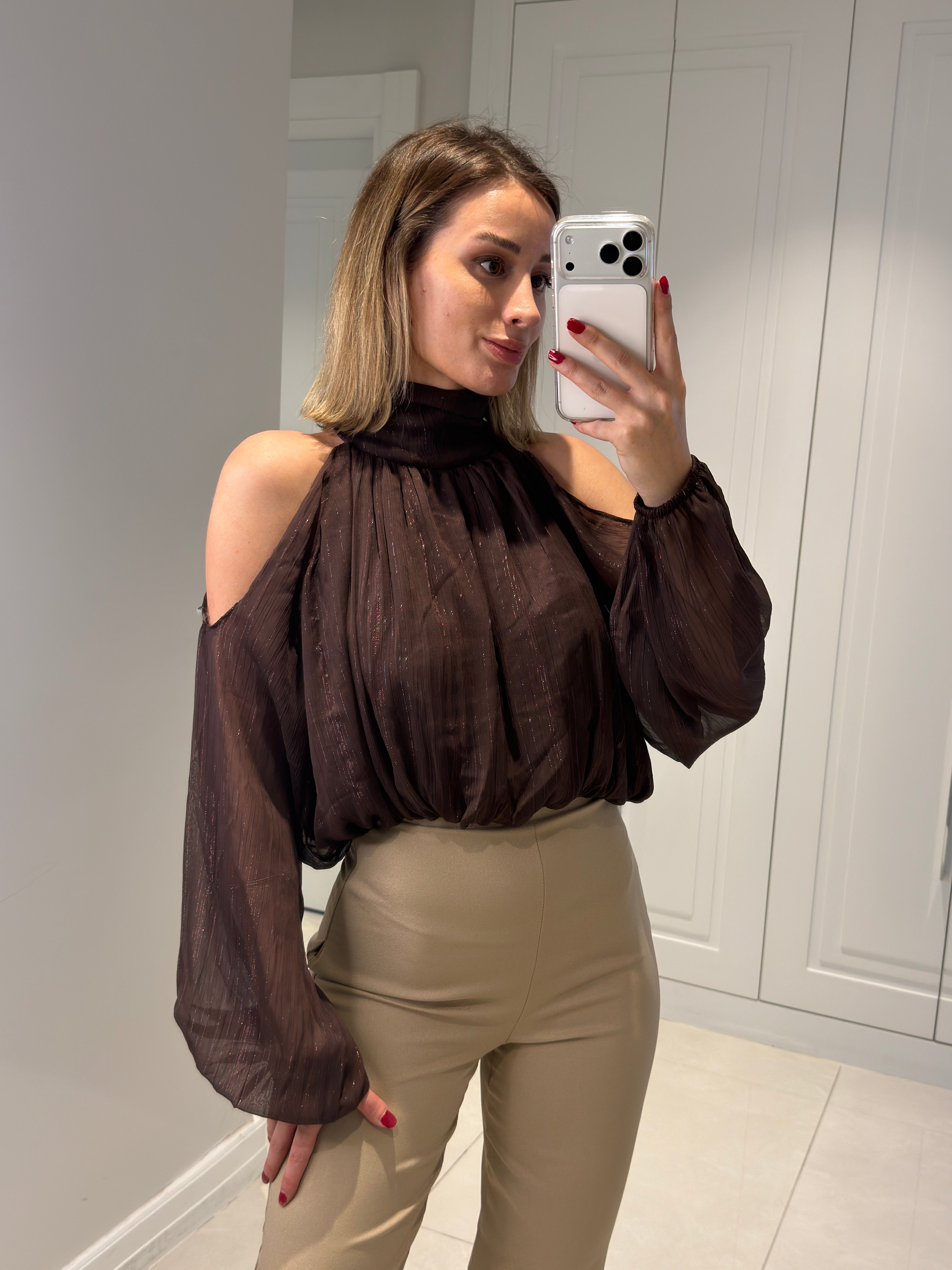 Liona Kahve Omzu Açık Şifon Tül Bluz
