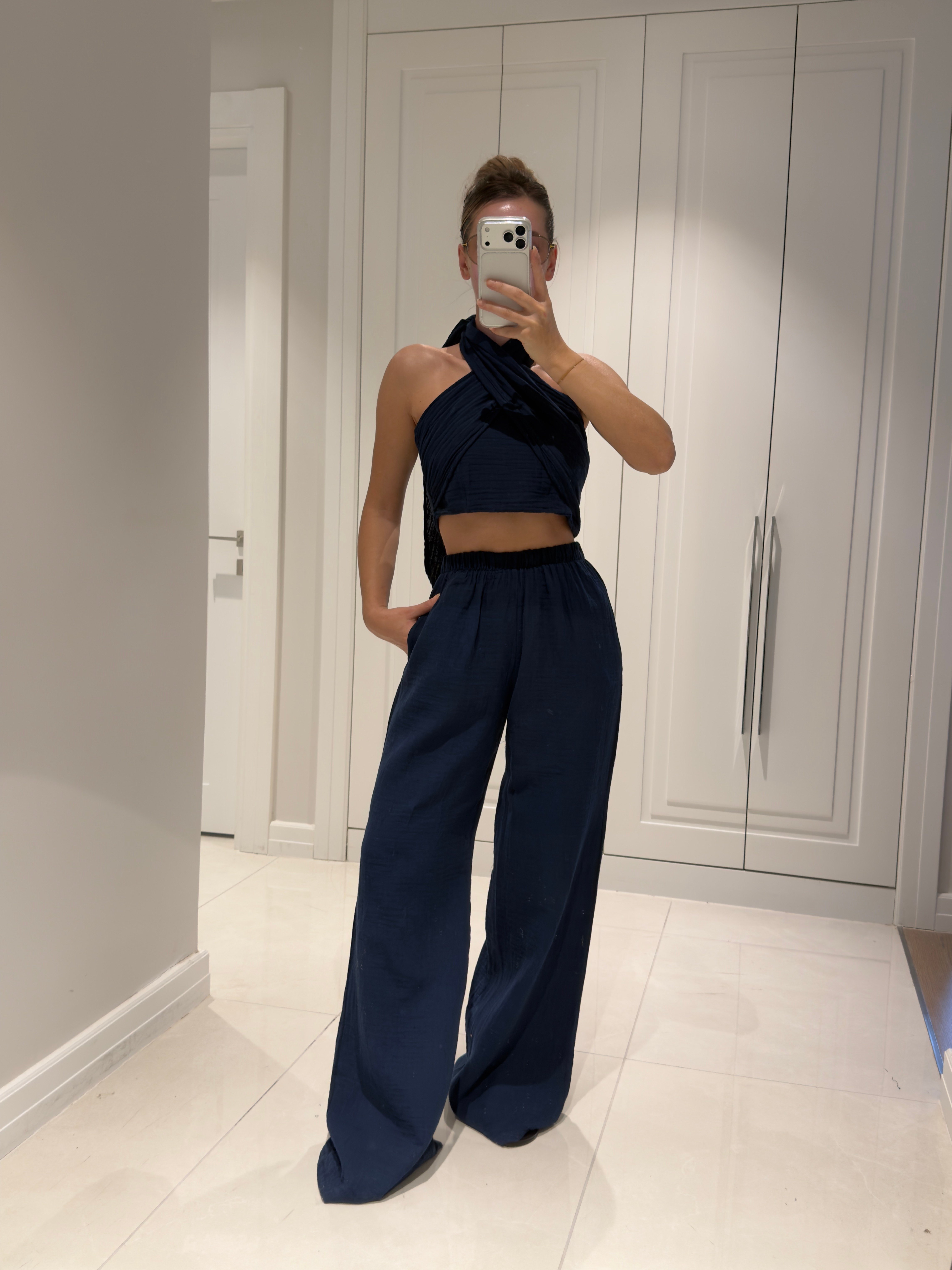 Mia Lacivert Müslin Kumaş Boyundan Bağlamalı Pantolon Bluz Takım