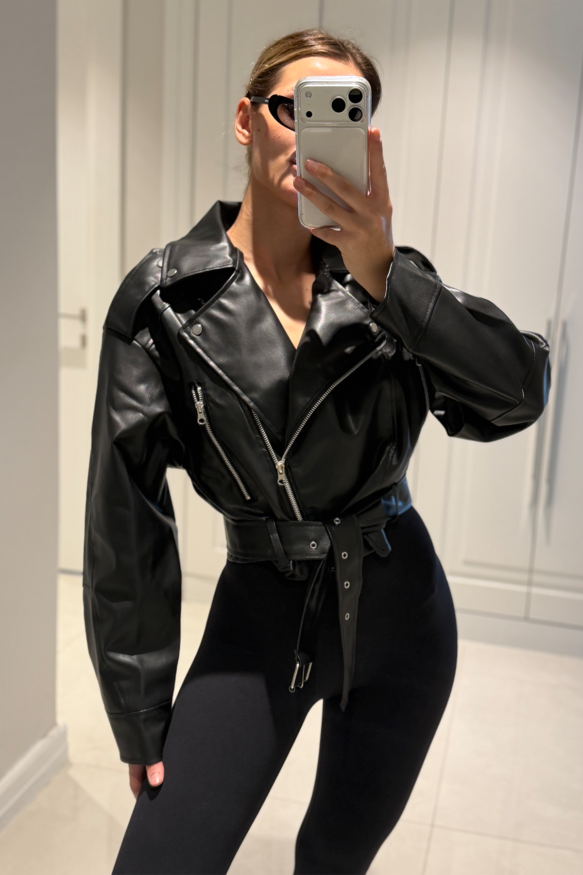 Patricia Siyah Kemerli Biker Deri Ceket