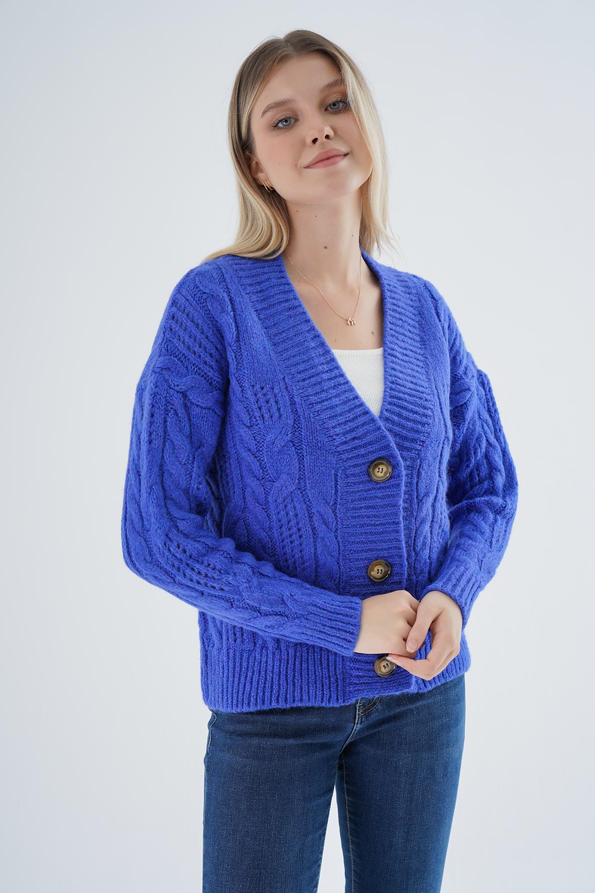 Kadın Saks Oversize V Yaka Saç Örgülü Ajurlu Düğmeli Yün Karışımlı Triko Örme Uzun Hırka TRIST-6161