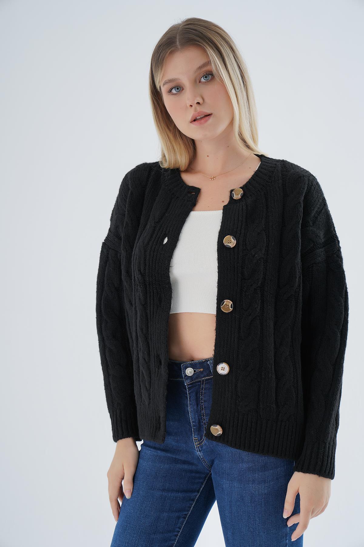 Kadın Siyah Oversize Bisiklet Yaka Düğmeli Saç Örgülü Yün Karışımlı Triko Örme Hırka TRIST-6166