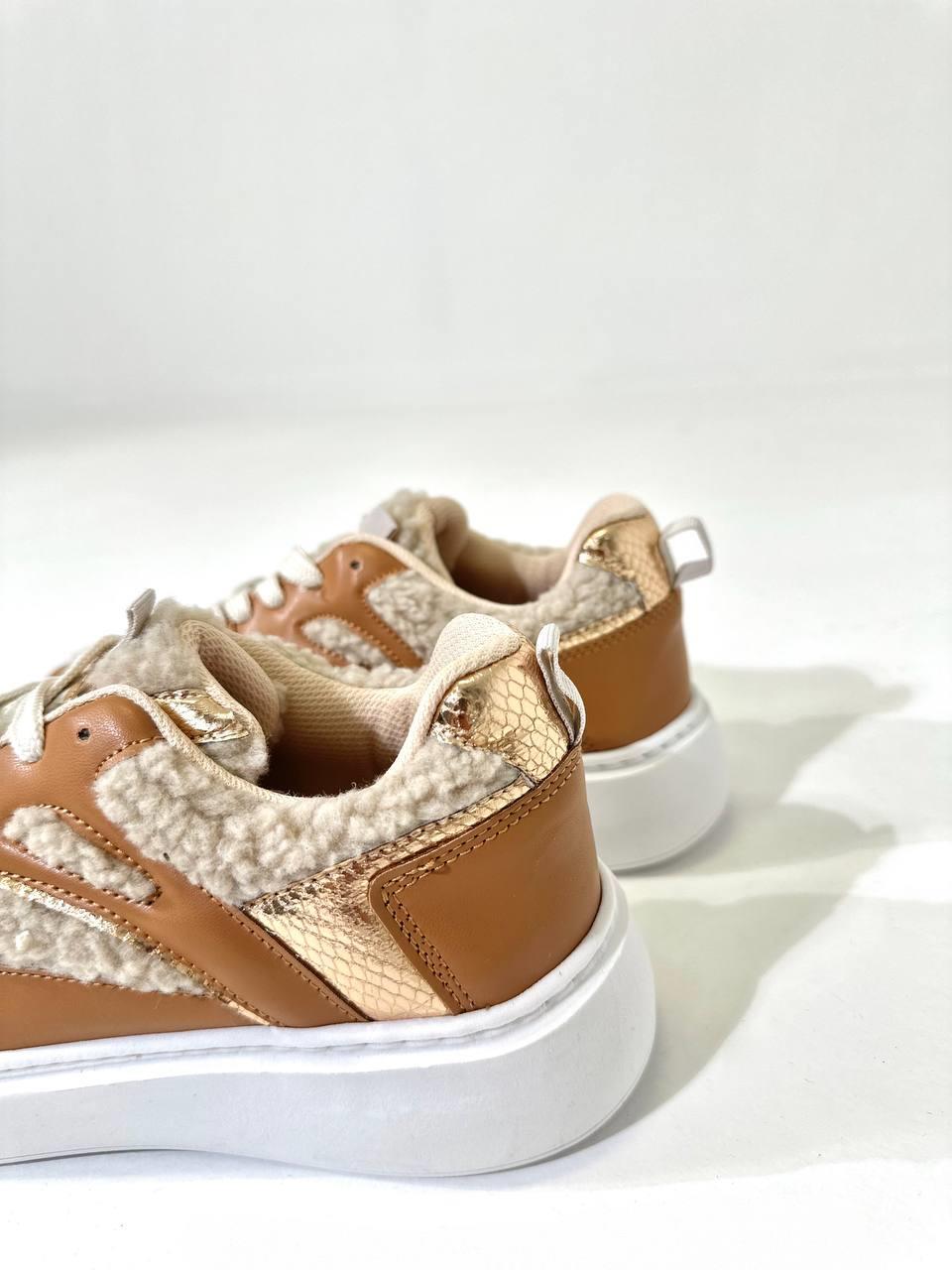 063-100 Camel Peluş Kadın Spor Ayakkabı