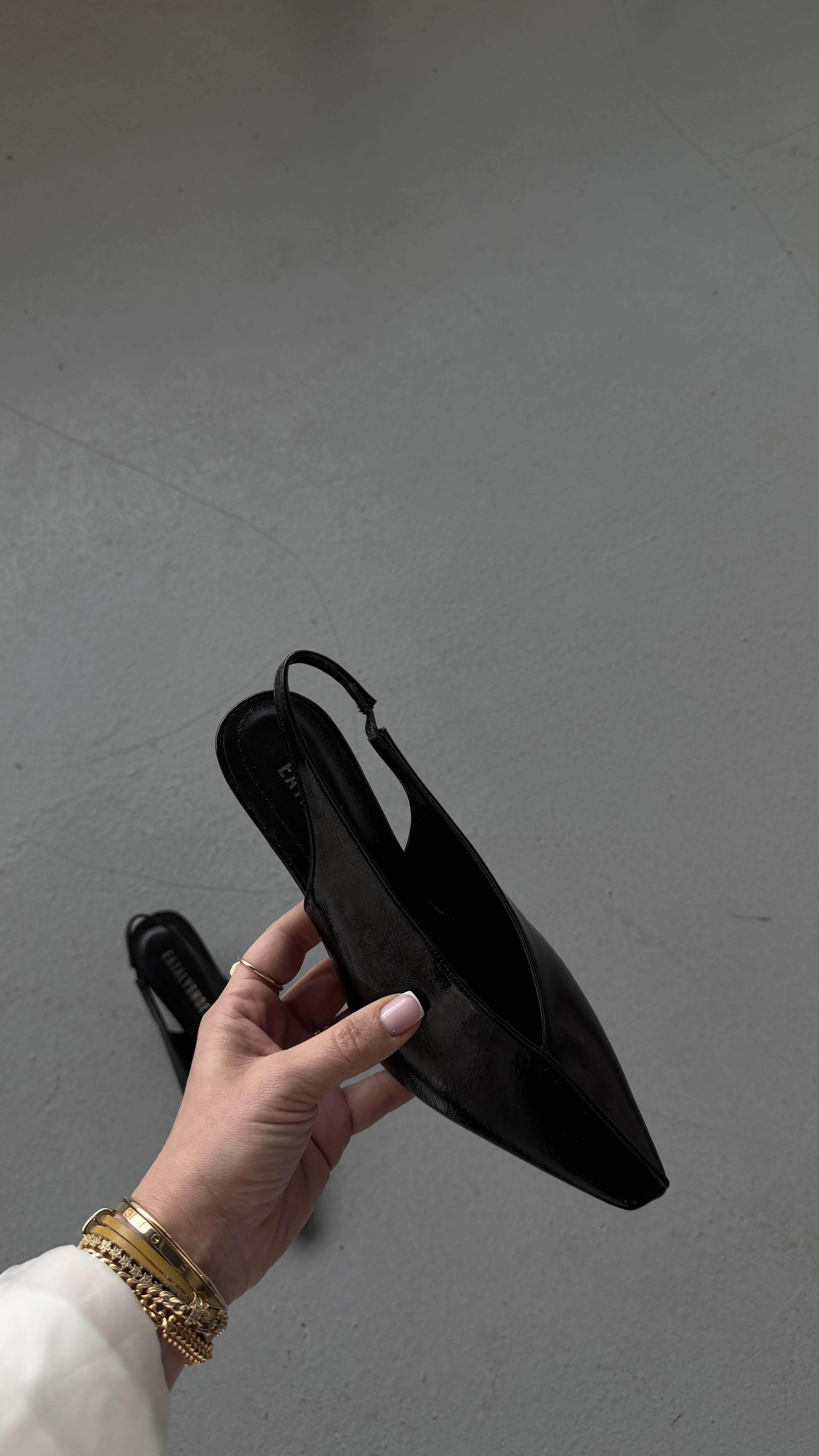 Avena Siyah Minimal Topuklu Ayakkabı