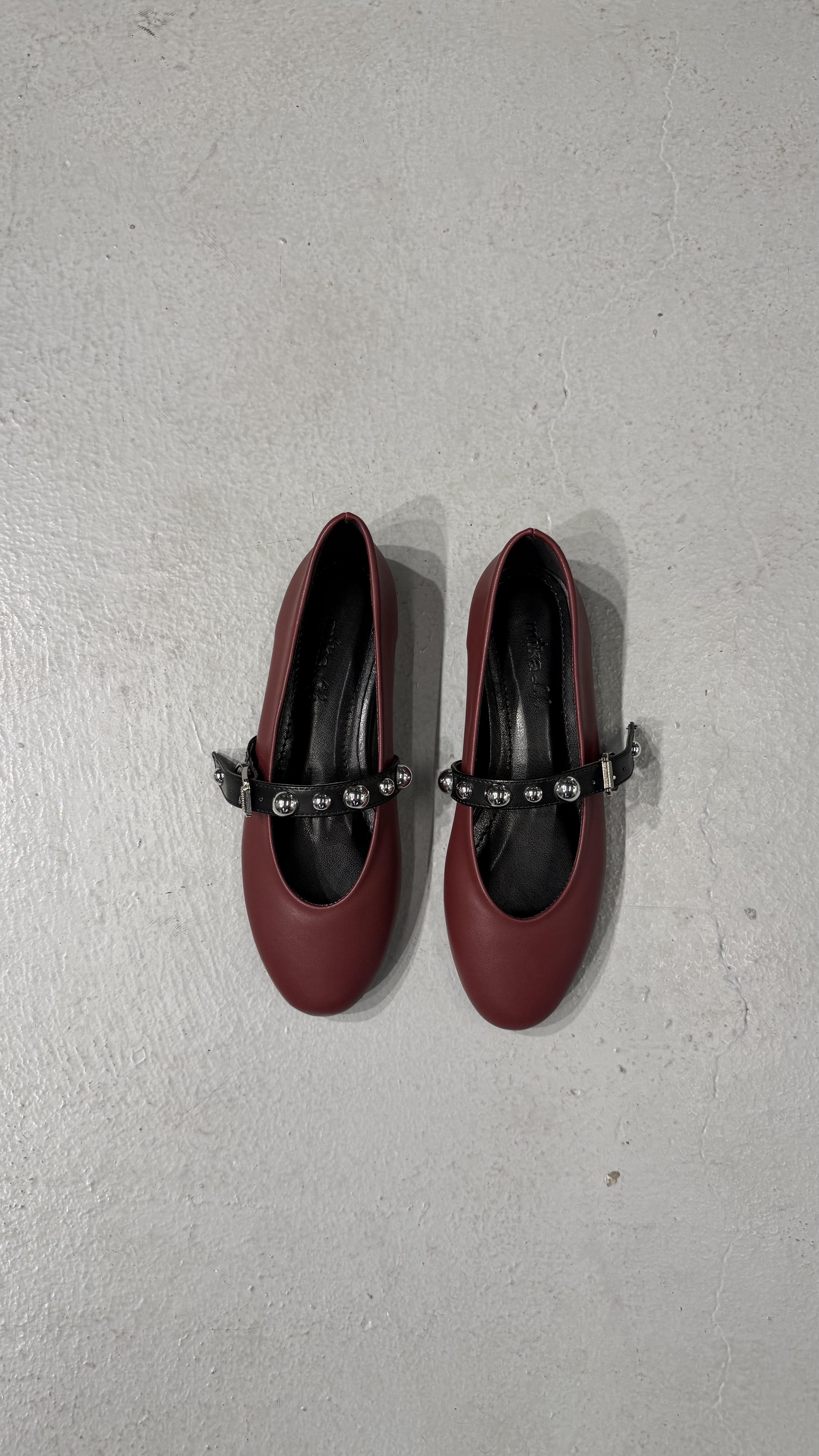 Bordo Düz Siyah Kemer Tokalı Bantlı Basic Babet