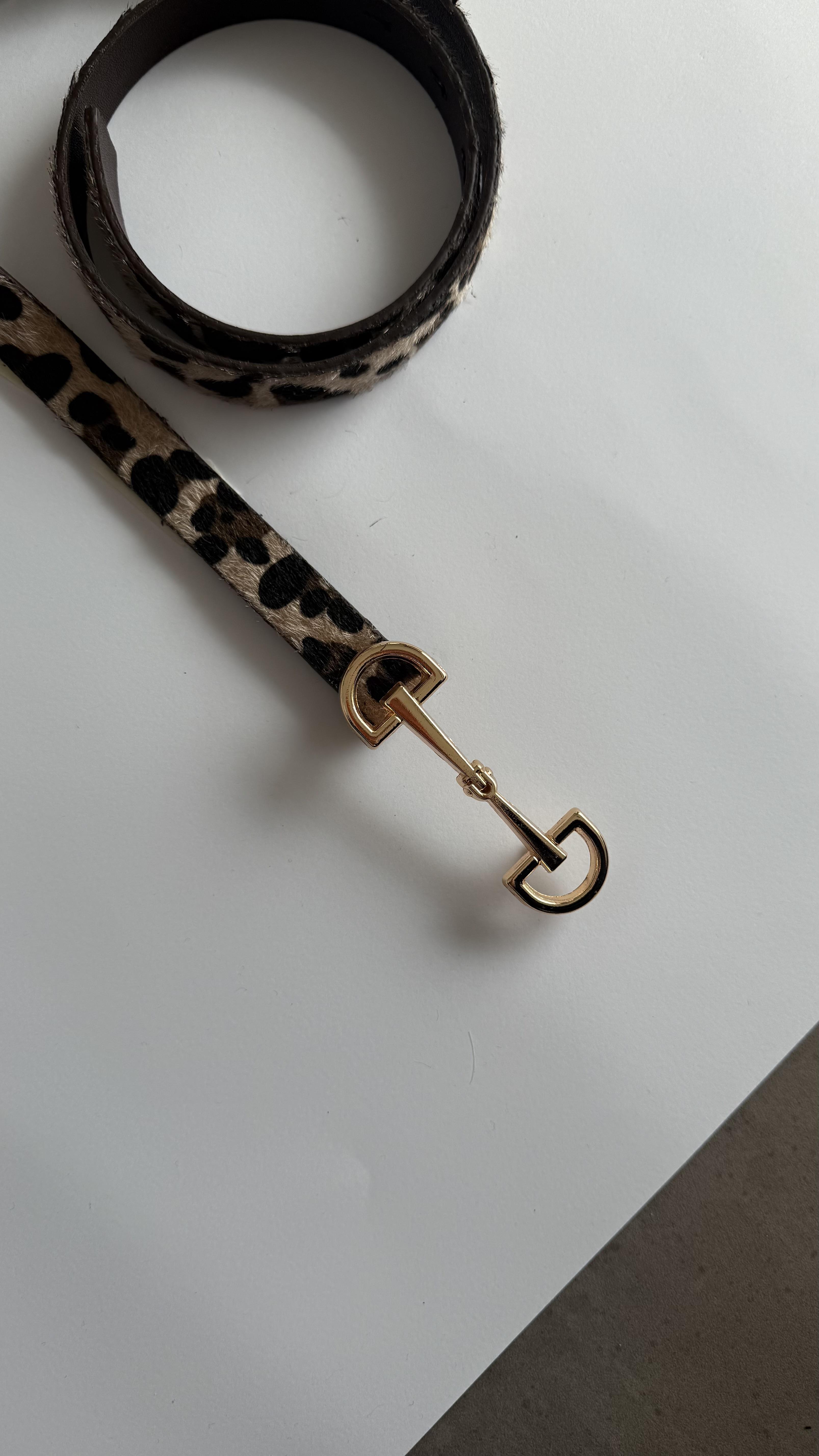 Leopar Desenli Gold Tokalı Kemer