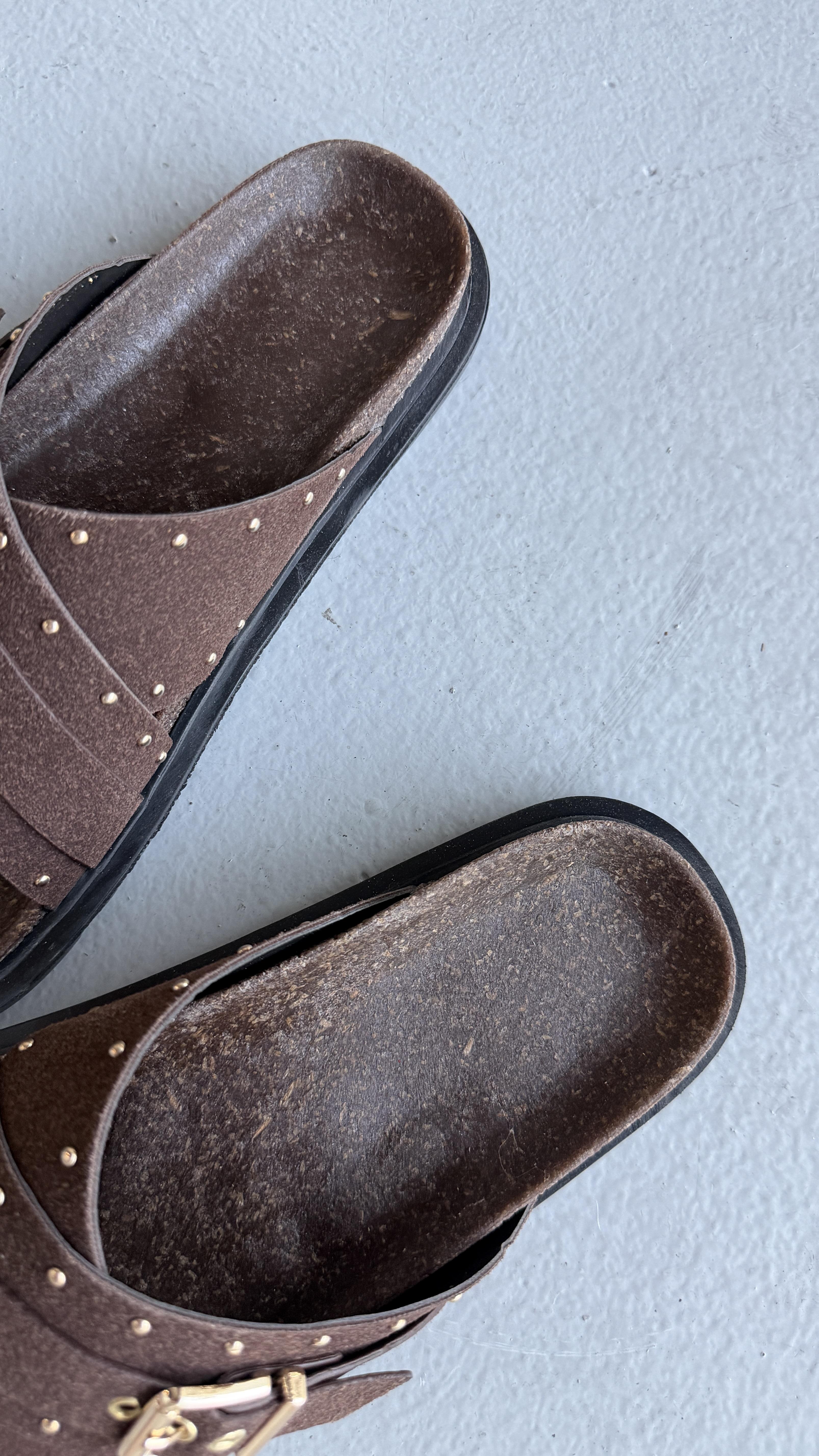 Mocca Muse Acıkahve Tokalı Comfort Terlik