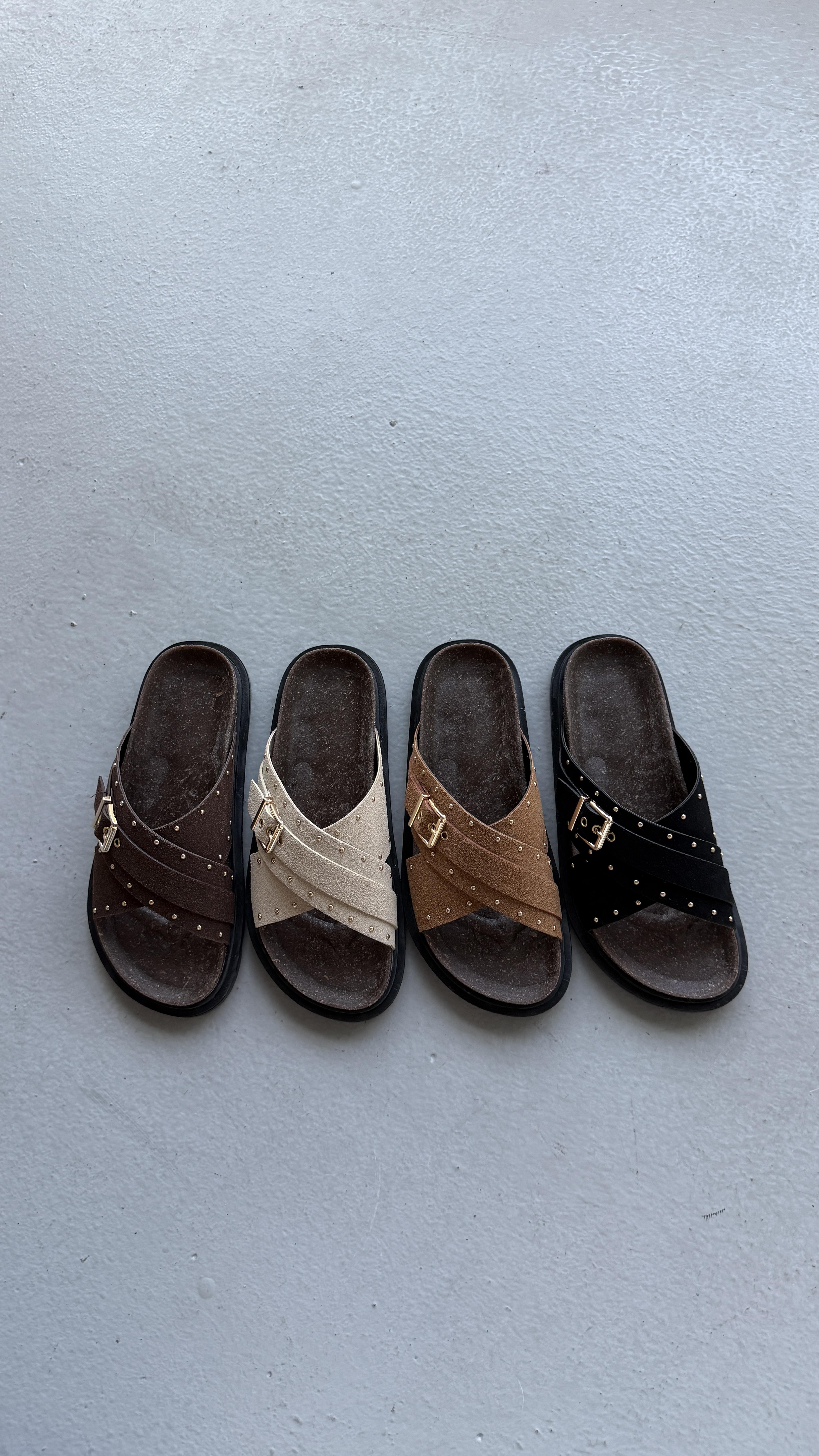 Mocca Muse Siyah Tokalı Comfort Terlik