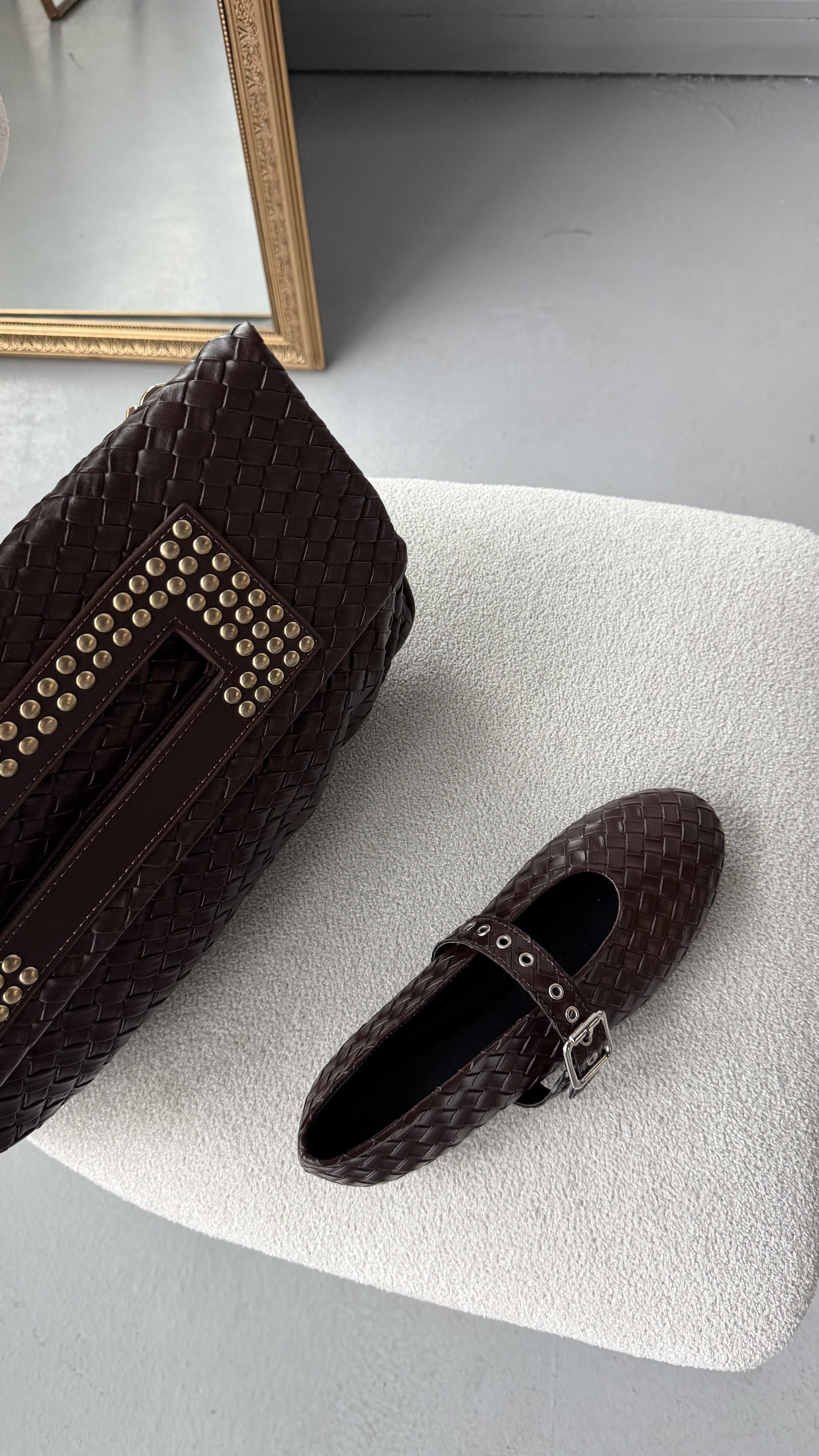 Quiet Rouge Acıkahve Örgü Deri Clutch Çanta