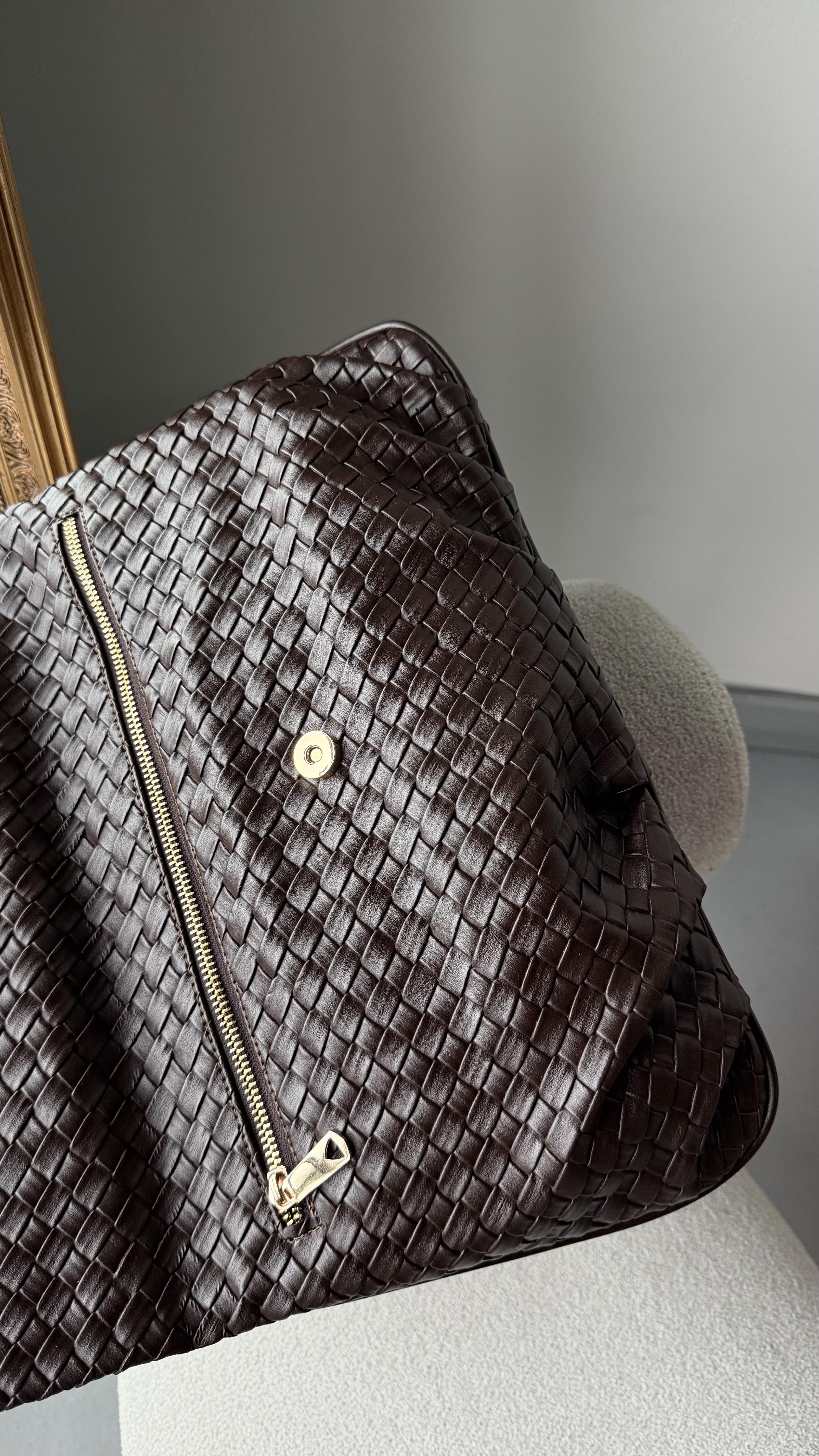 Quiet Rouge Acıkahve Örgü Deri Clutch Çanta