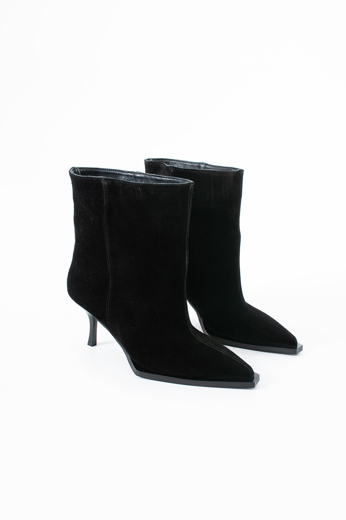 Siyah Hakiki Süet Deri Sivri Burun Dikişli Kadın Bot