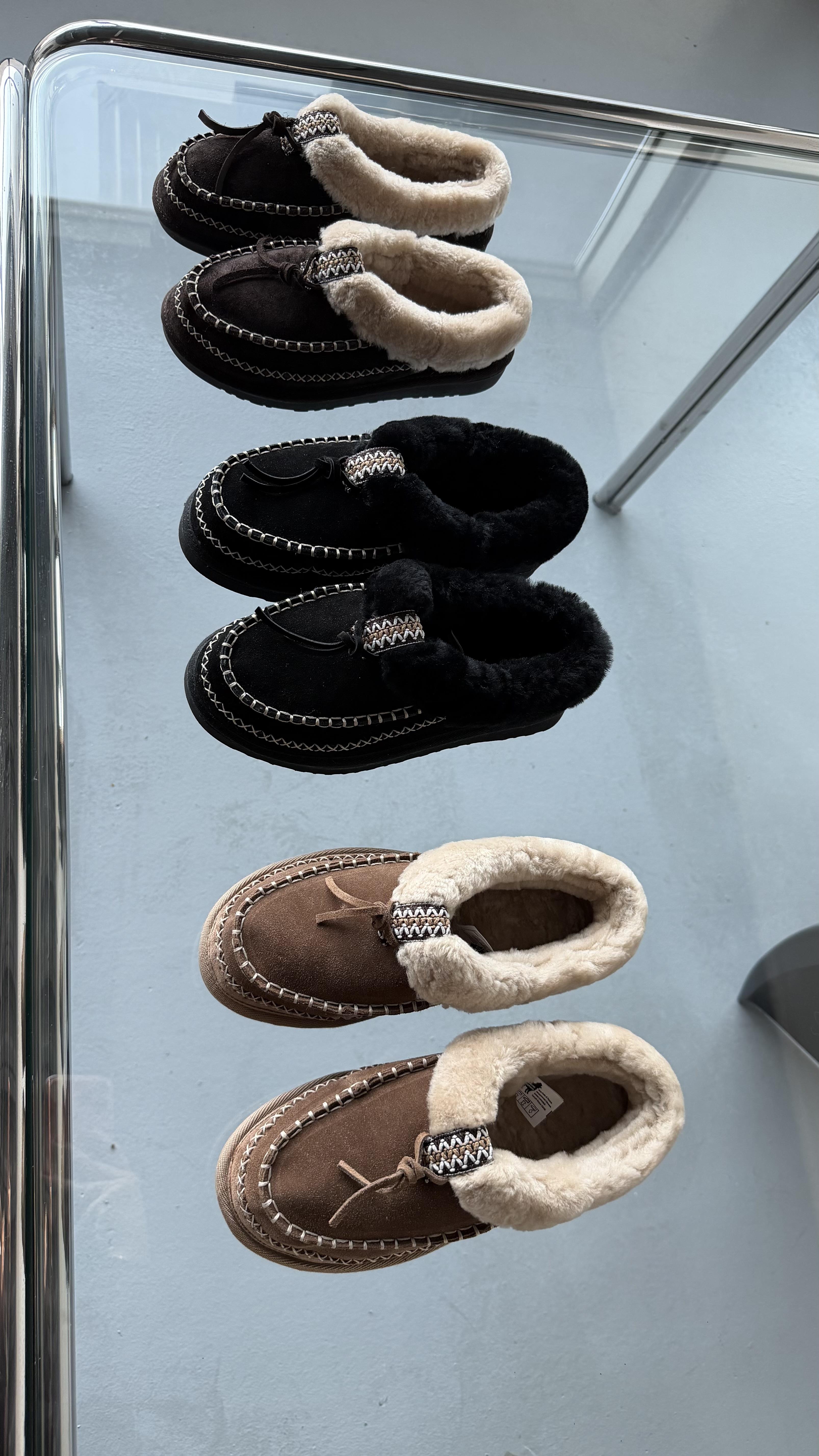 Taba Hakiki Süet Deri Dikişli Kürklü Kadın Makosen Terlik