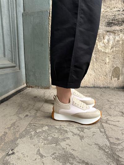 207-296 Bej Beyaz Lastikli Bağcık Detaylı Kadın Spor