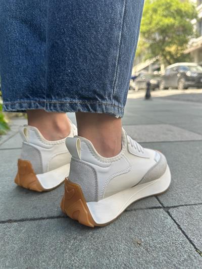 207-296 Beyaz Beyaz Lastik Detaylı Kadın Spor