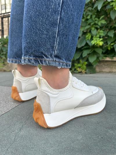 207-296 Beyaz Beyaz Lastik Detaylı Kadın Spor