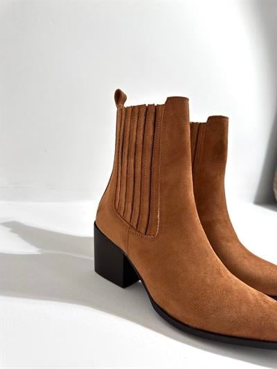 23K-004 Taba Süet Kadın Topuklu Bot