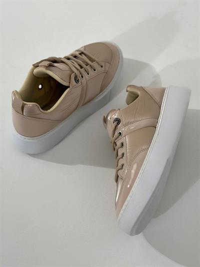 302-23061 Bej Paraşüt Detaylı Kadın Spor