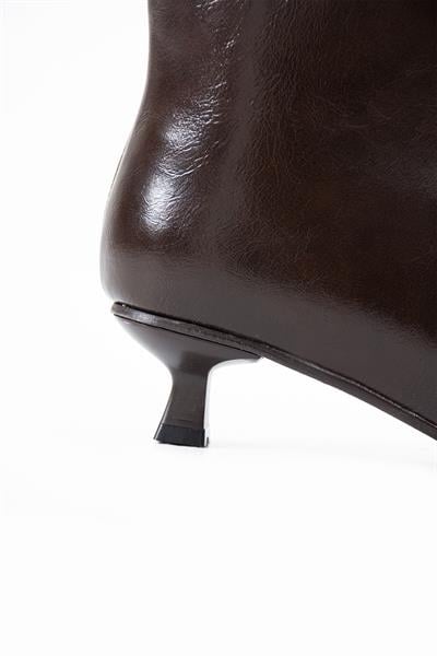 Acıkahve Cilt Deri Kadın Kısa Topuk Botie